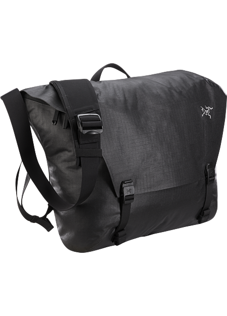 Granville 16 Courier Bag Black