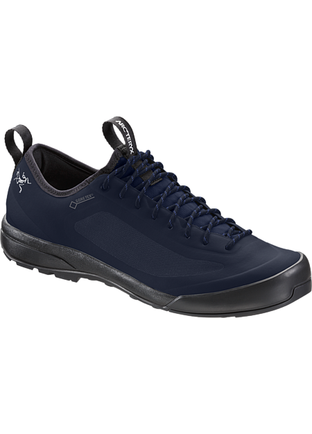 Acrux SL GTX Approach Shoe Men's Total Eclipse/BLUE NIGHTS