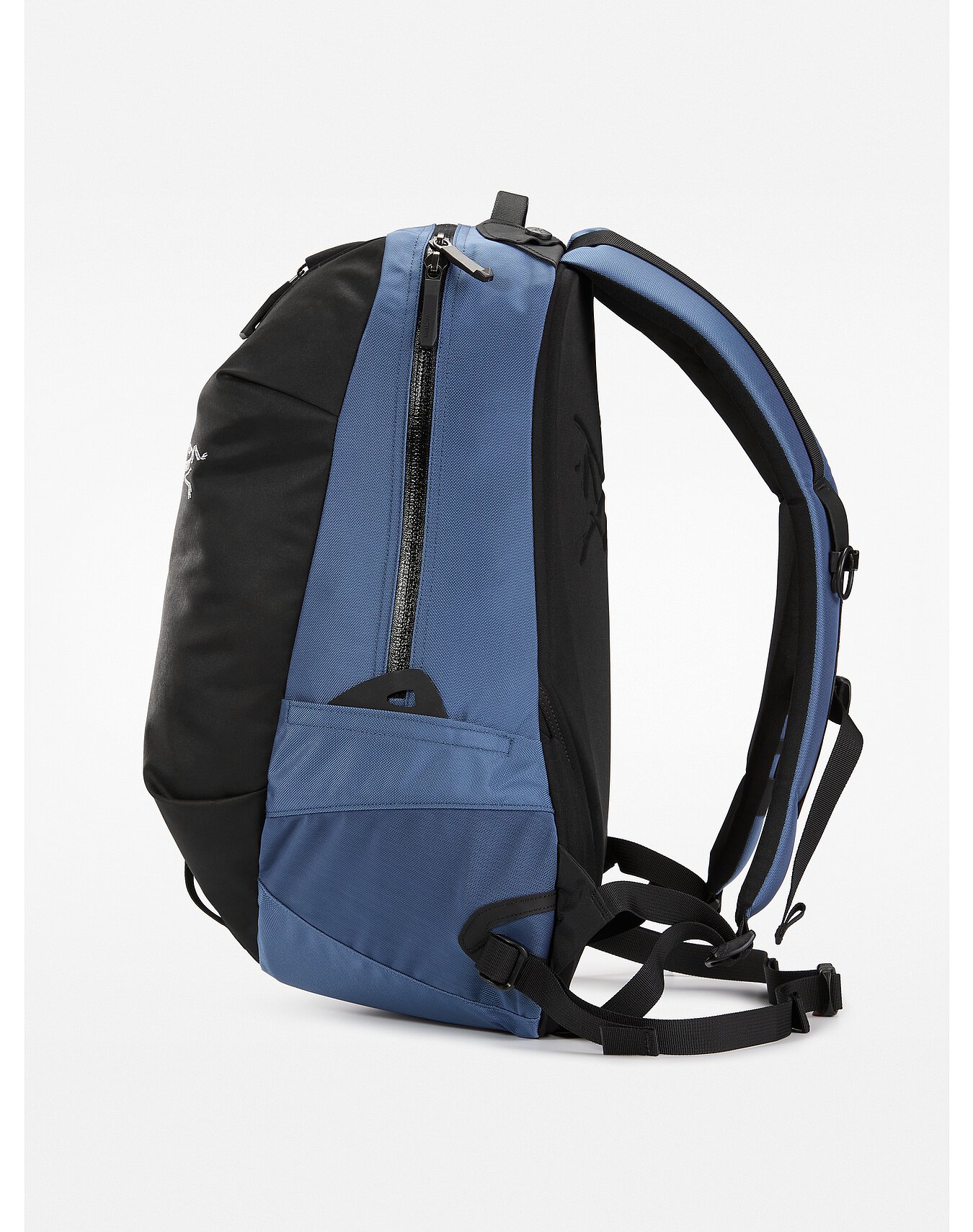 Arro 16 Backpack | Arc'teryx Outlet