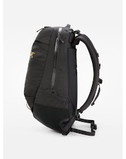 Arc'teryx Arro 22L Backpack 24K Black