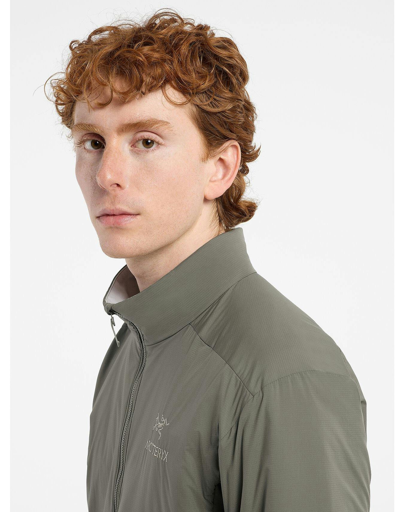 Atom LT Jacket Forage Collar Detail