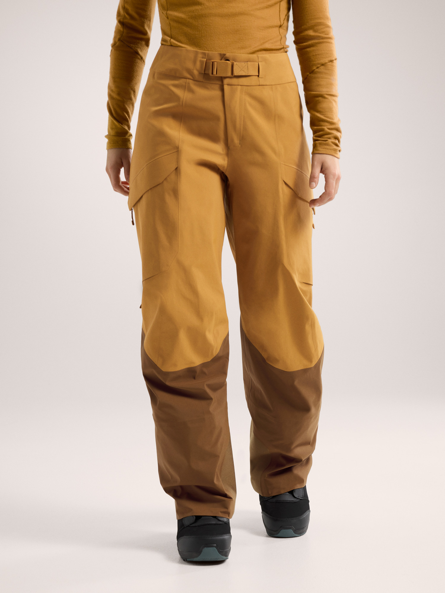 Sentinel Relaxed Pant Women's Yukon/Relic Front View