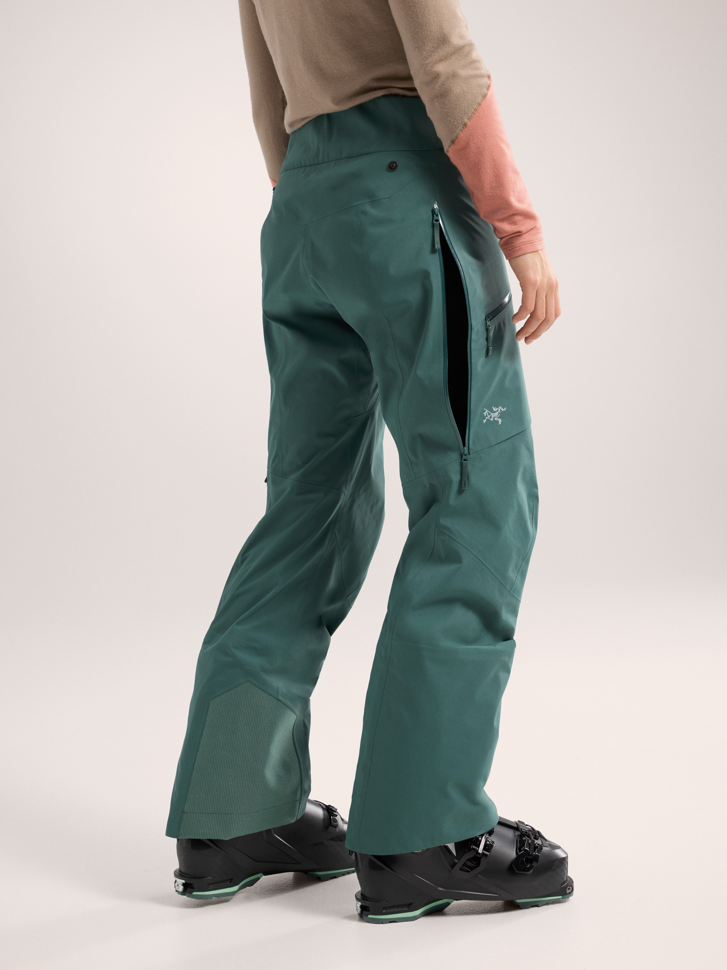 Sentinel Pant Women's Boxcar Side View