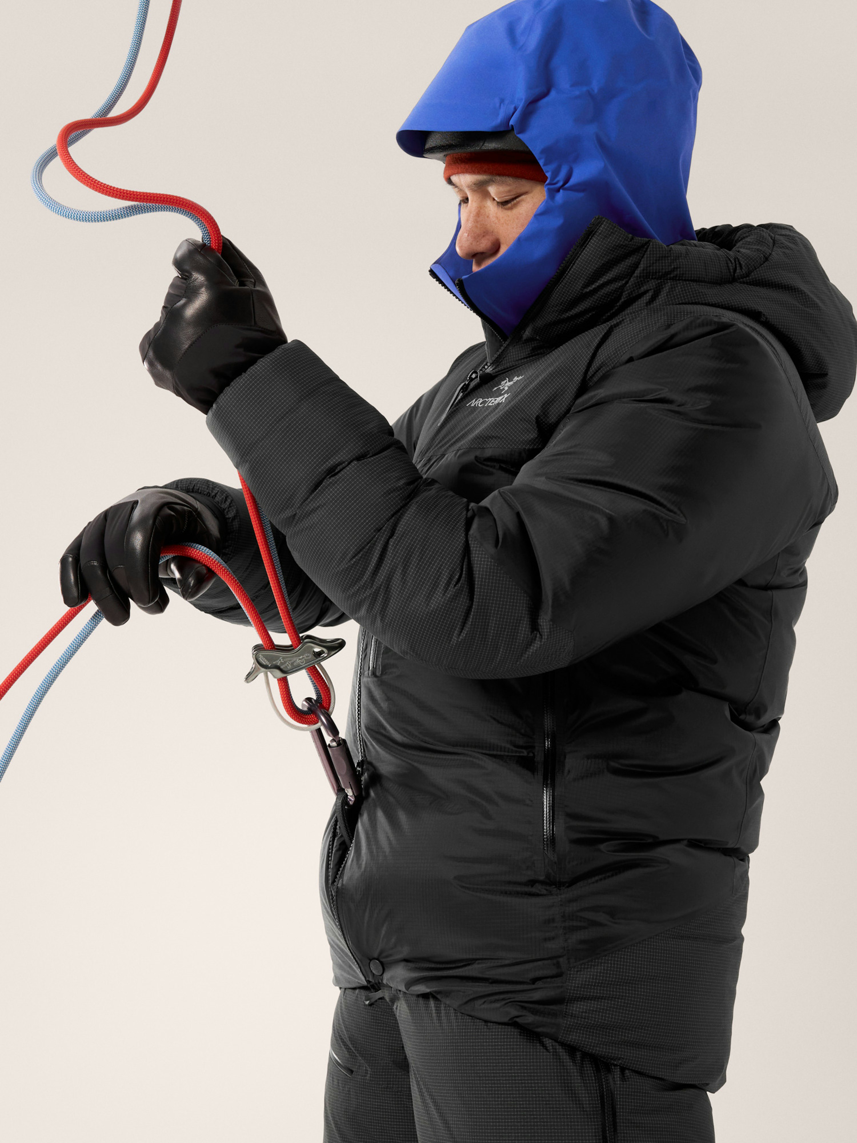 Alpha Parka Black Hover