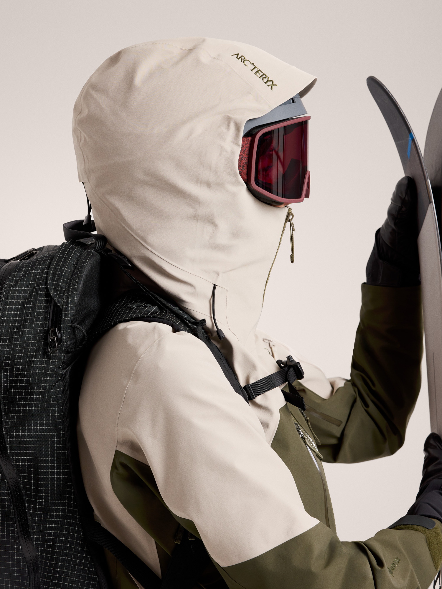 Rush Jacket Women's Rune / Tatsu Hood