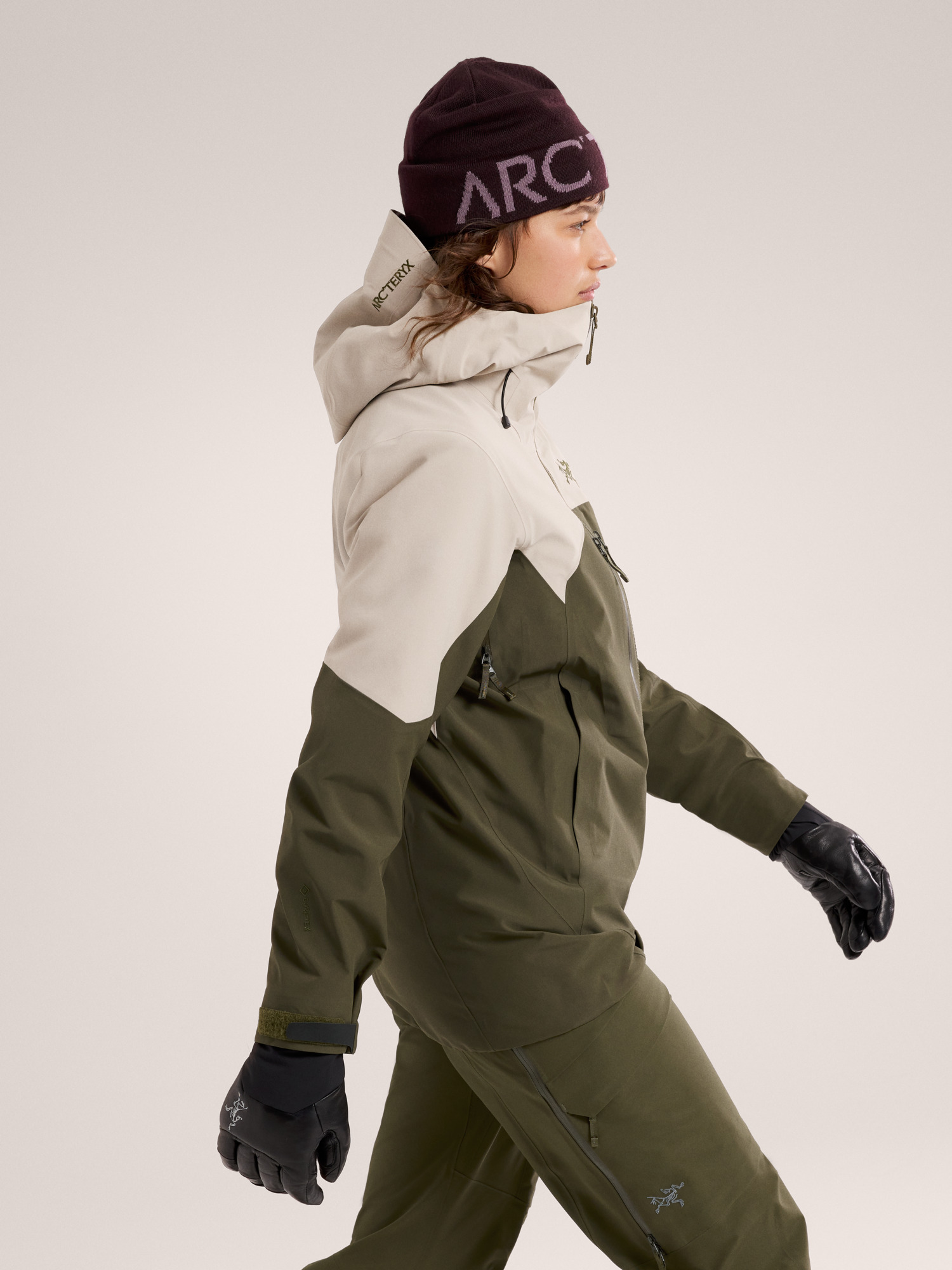 Rush Jacket Women's Rune / Tatsu Side View