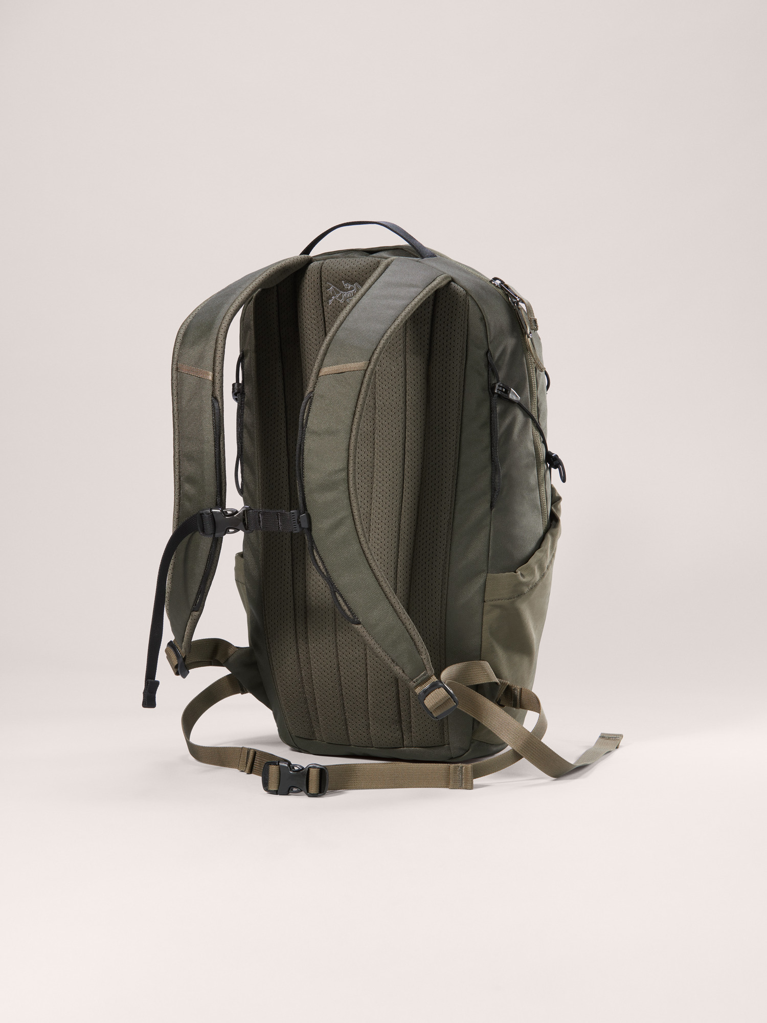 Mantis 16 Backpack | Arc'teryx