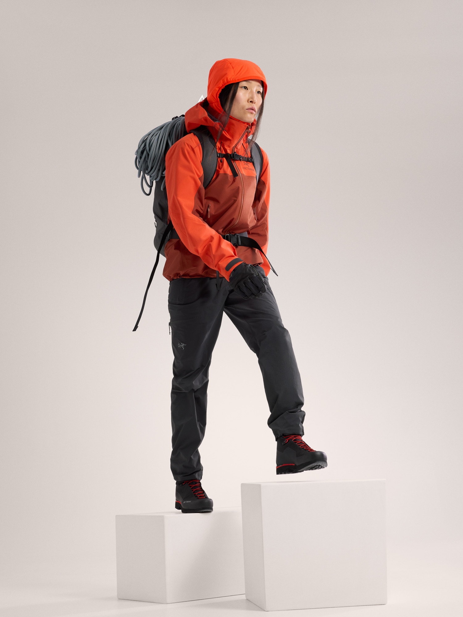 Atom Hoody Women's Solaris Full Body