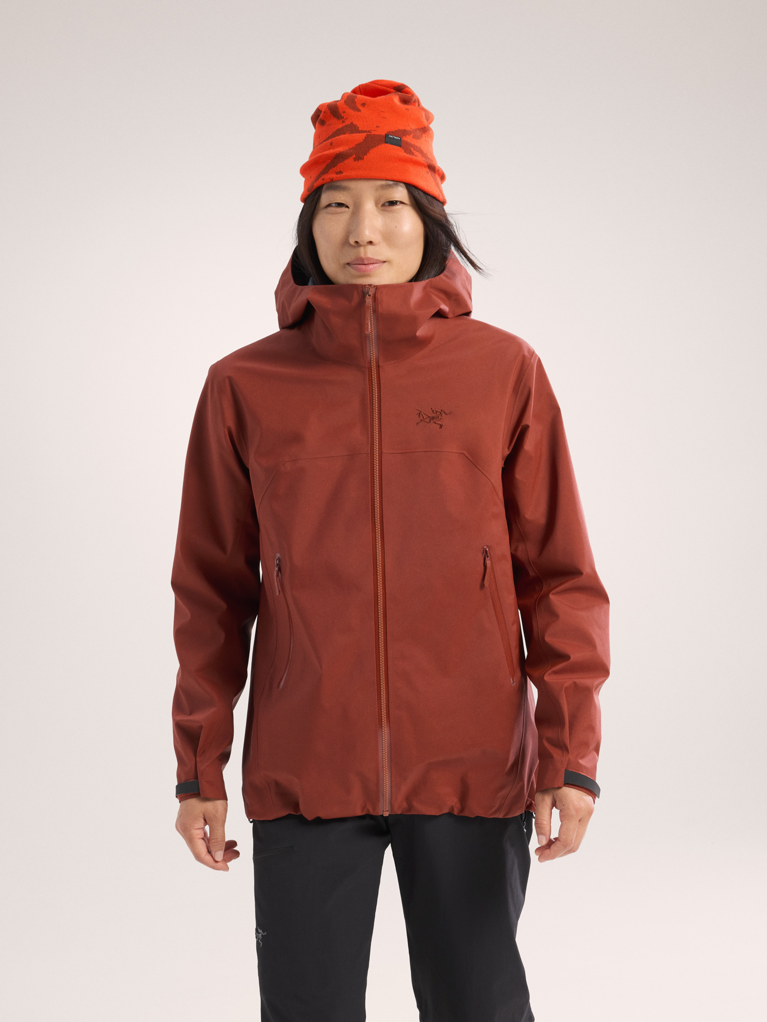 ウィメンズ シェルジャケット | ソフトシェル & ハードシェル | Arc'teryx