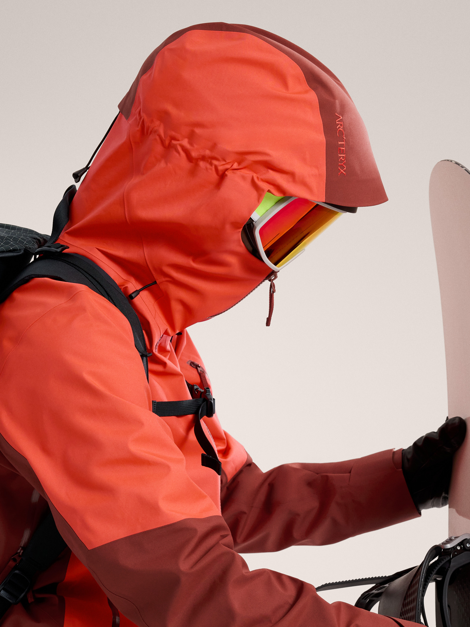 Sentinel Jacket Women's Solaris / Sequoia Hood