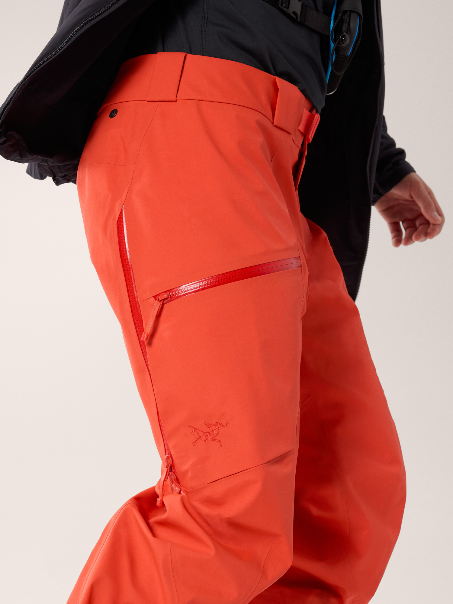 Sabre Pant Solaris Detail 1