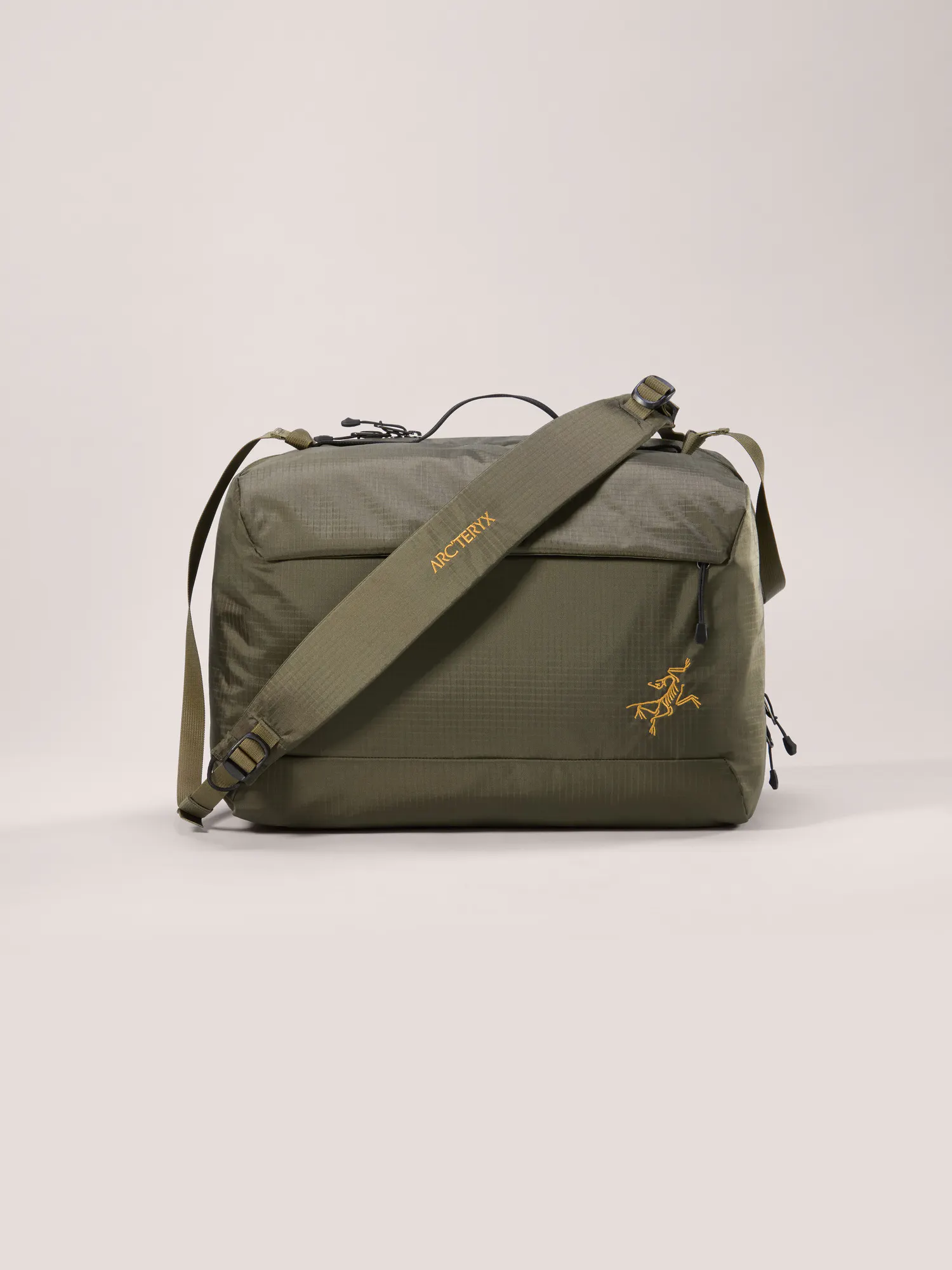 Ion Gear Organizer | Arc