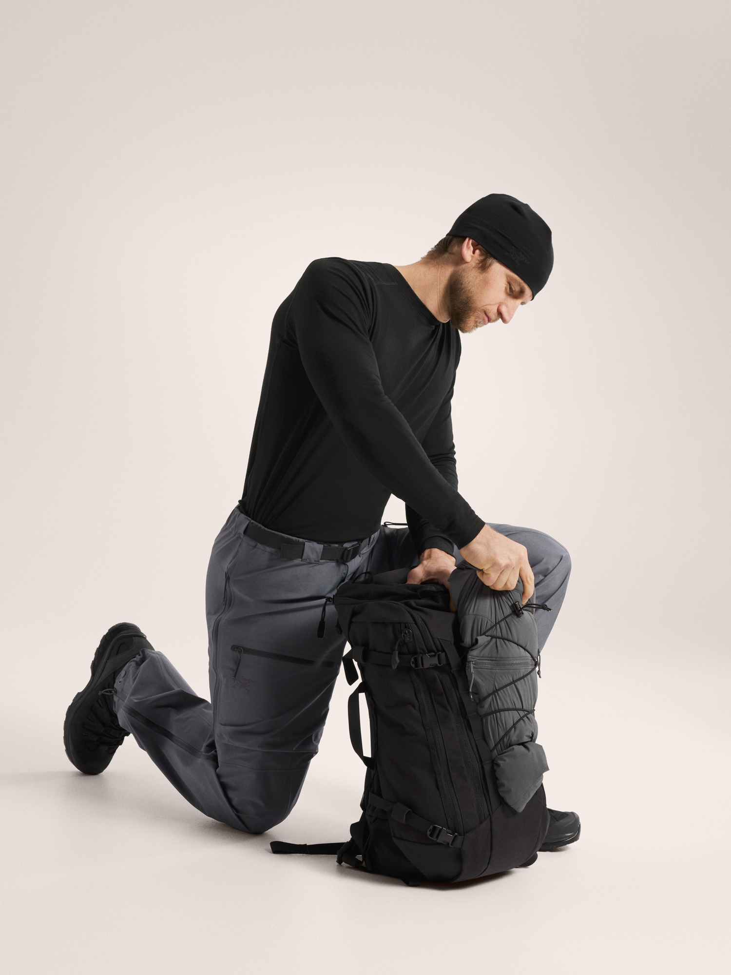 Cold WX LS Shirt AR Wool Black Full Body