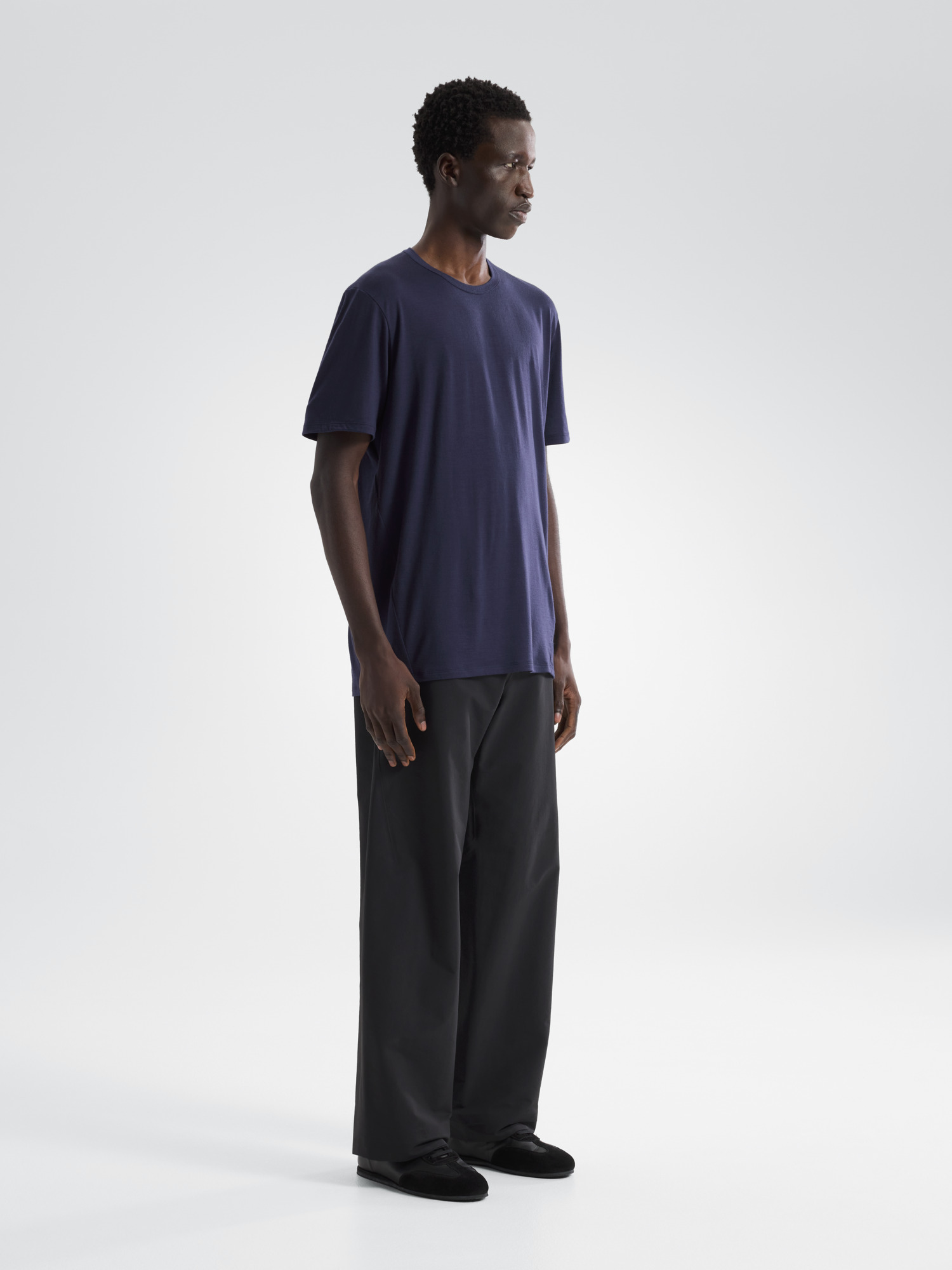 Frame Shirt SS Passport 3 4 Front View