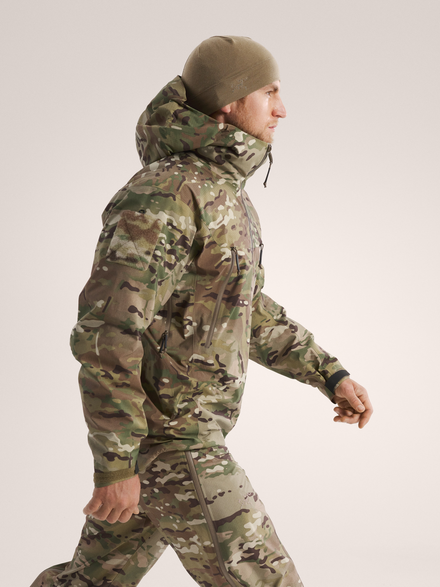 Alpha Jacket LT MultiCam Gen 2.1 Multicam Side View