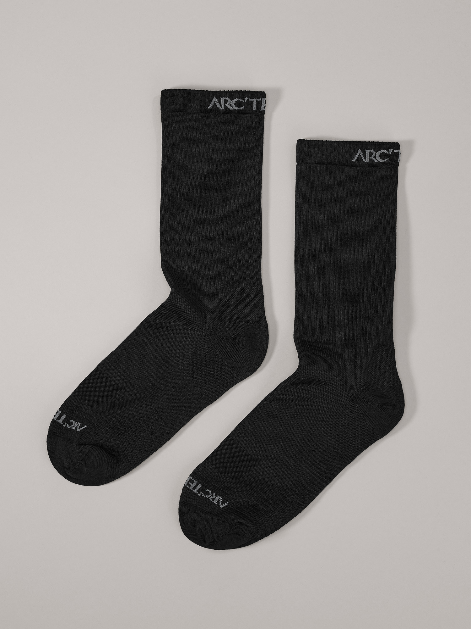 Synthetic Mid Crew Sock Black Hover
