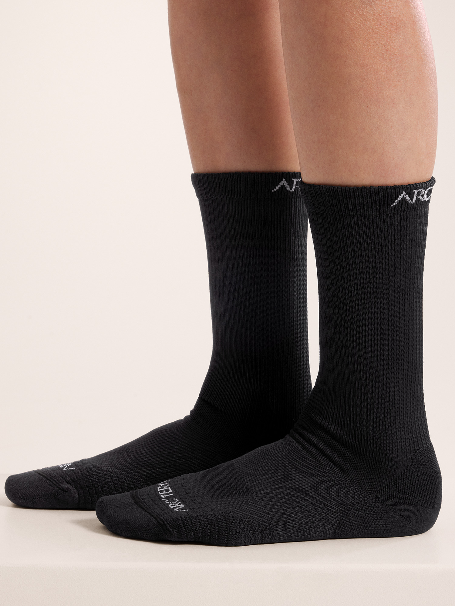 Synthetic Mid Crew Sock Black Side View