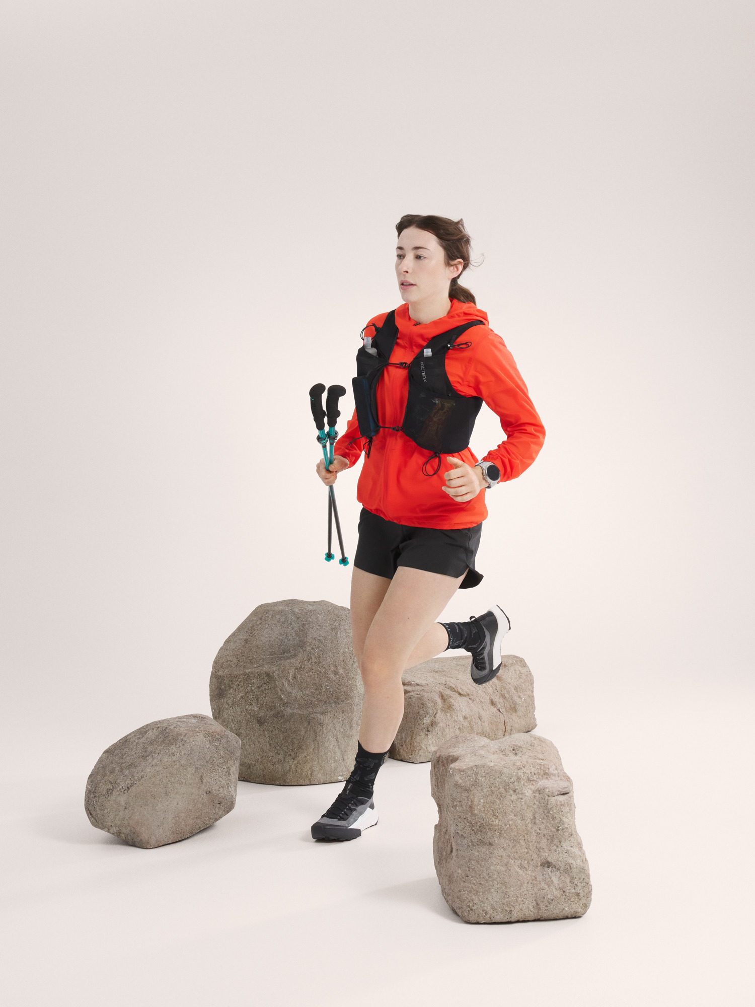 Incendo Airshell Hoody Women's Dynasty Full Body