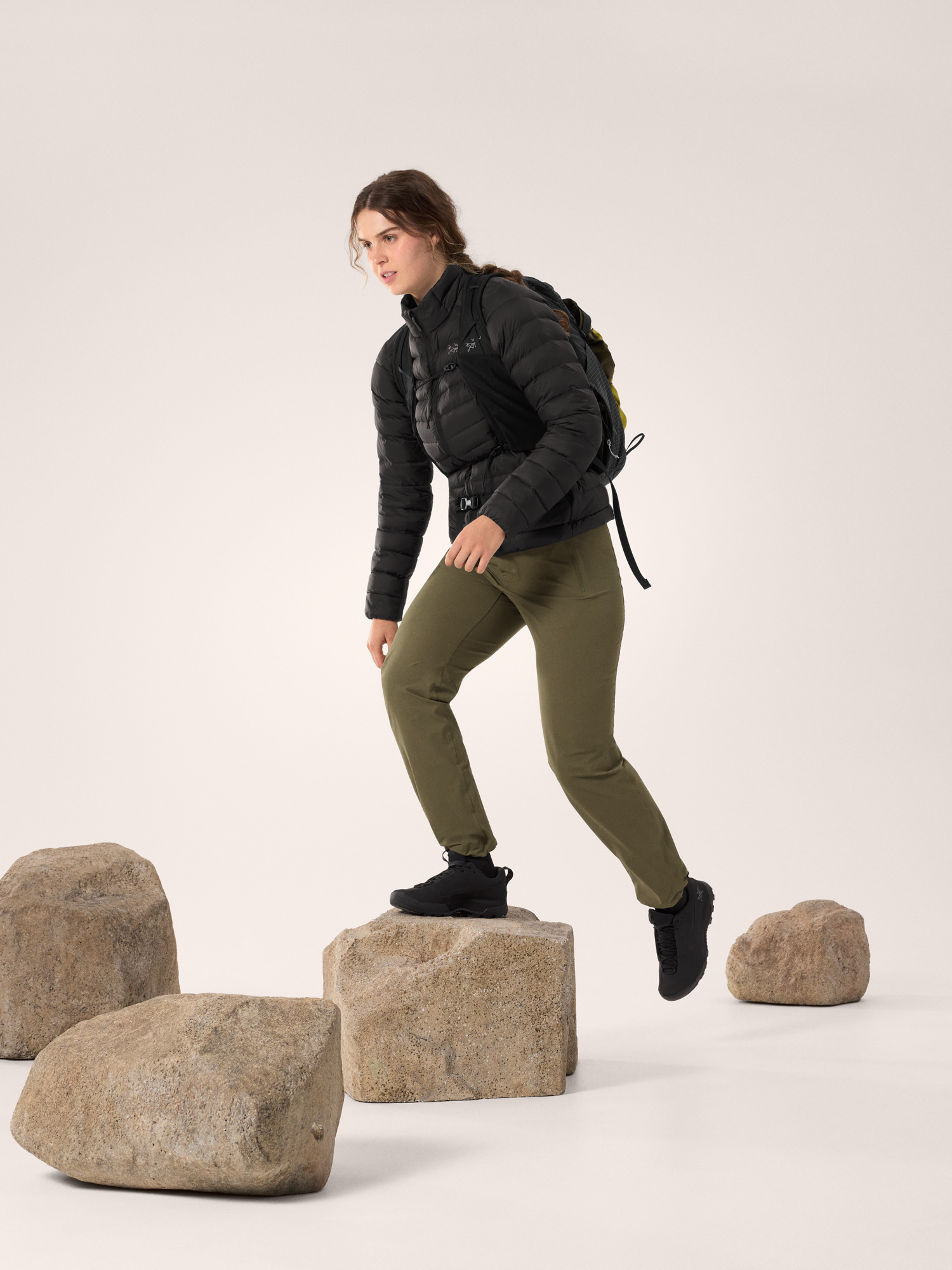 Cerium Jacket Women's Black II Full Body