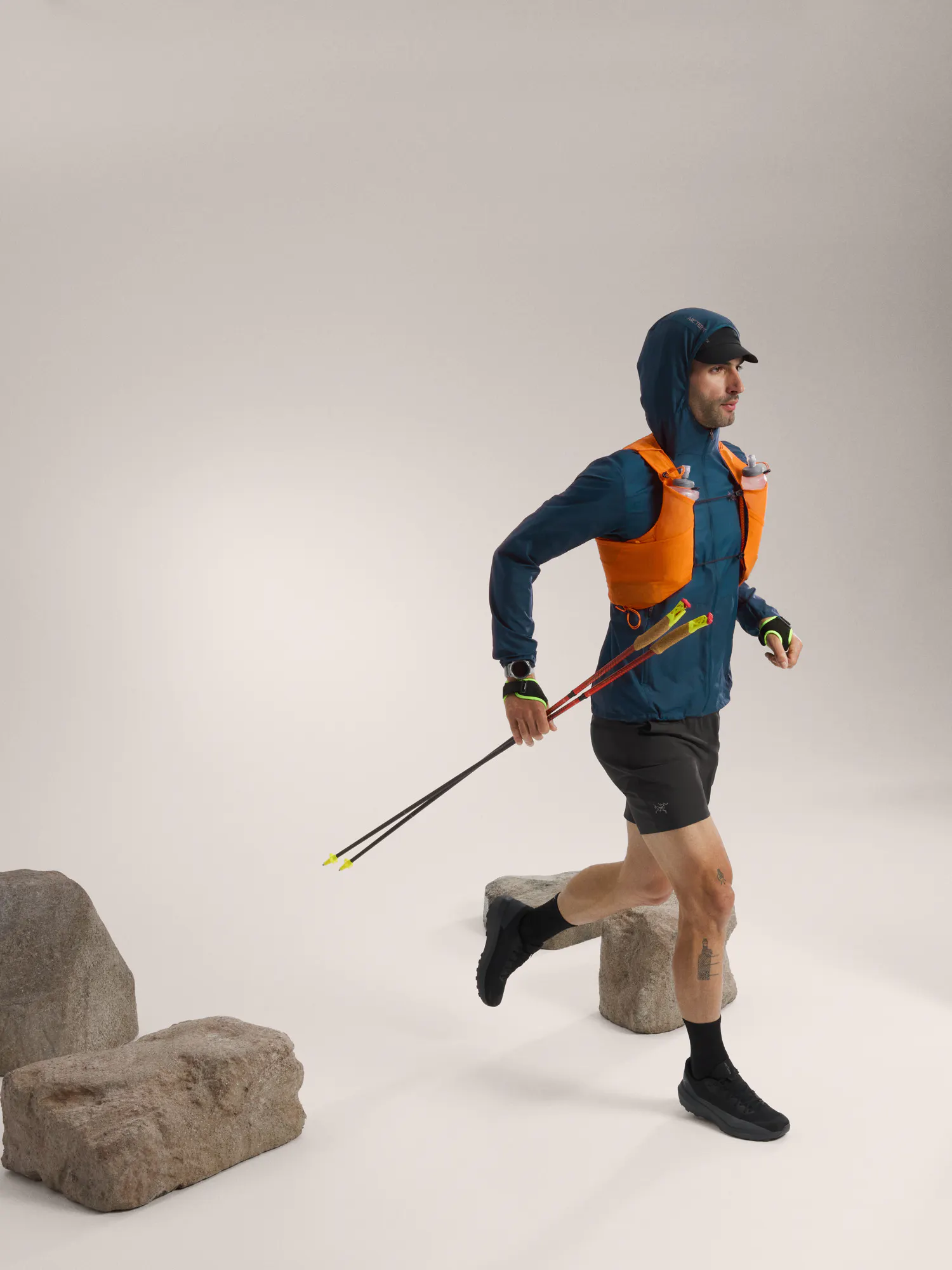 Incendo Airshell Hoody Men's | Arc'teryx Outlet