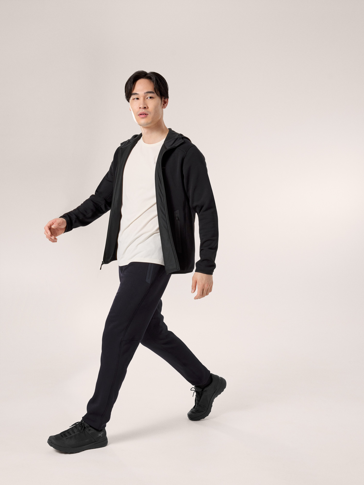 Kyanite Pant Black Full Body