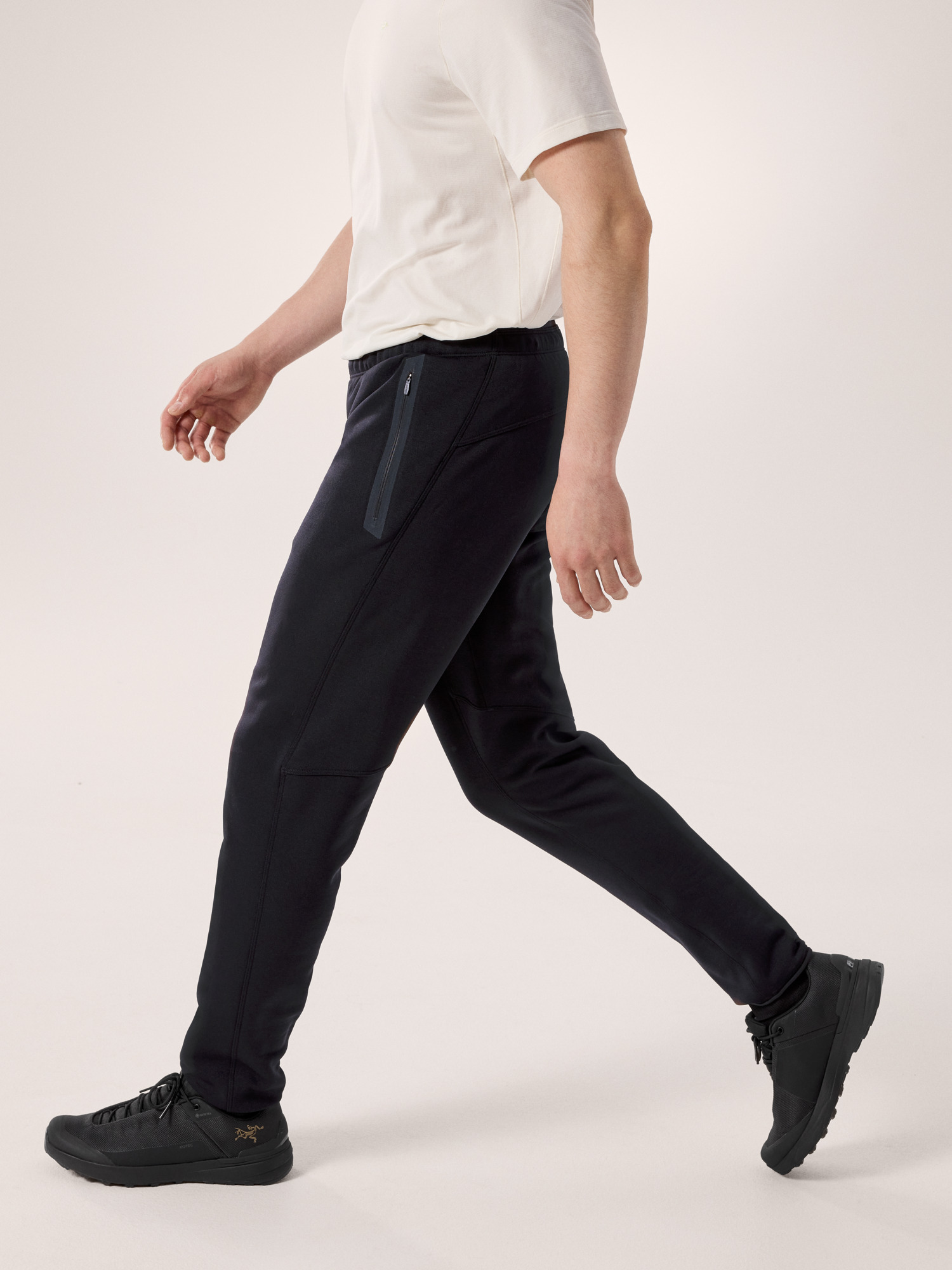 Kyanite Pant Black Side View