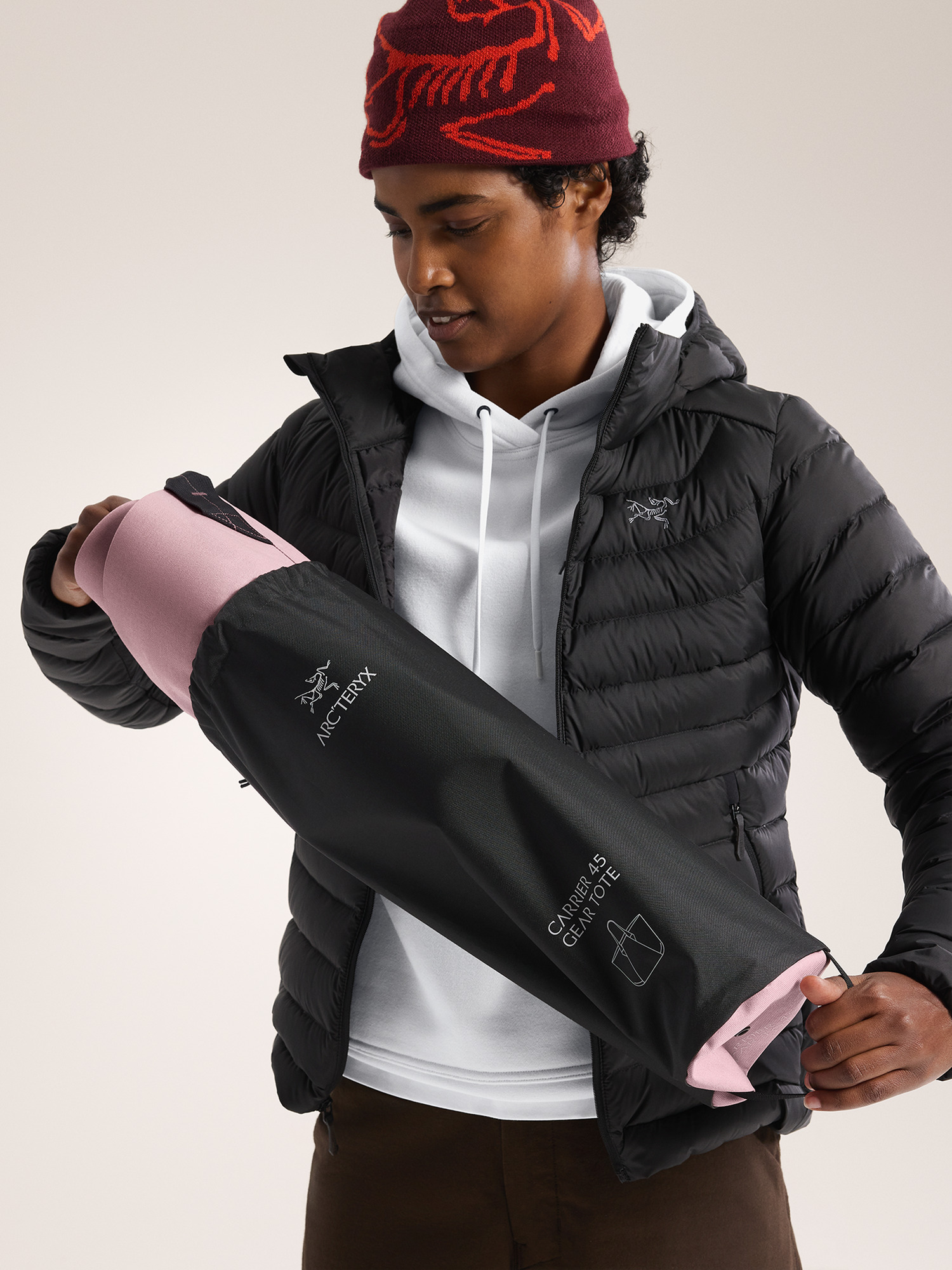 Carrier 45 Gear Tote Bliss Packed