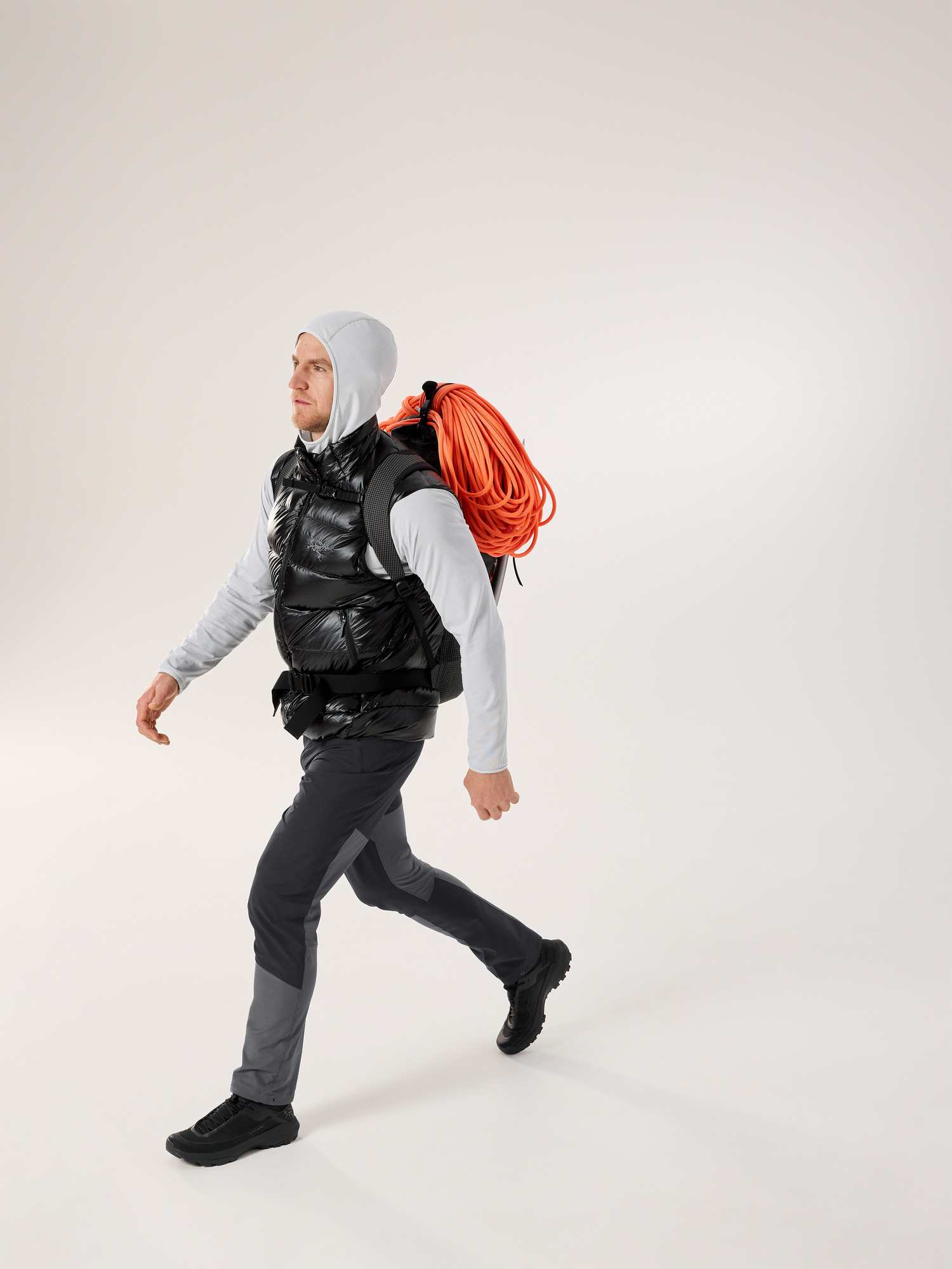 Delta Pullover Hoody Solitude/Void Full Body