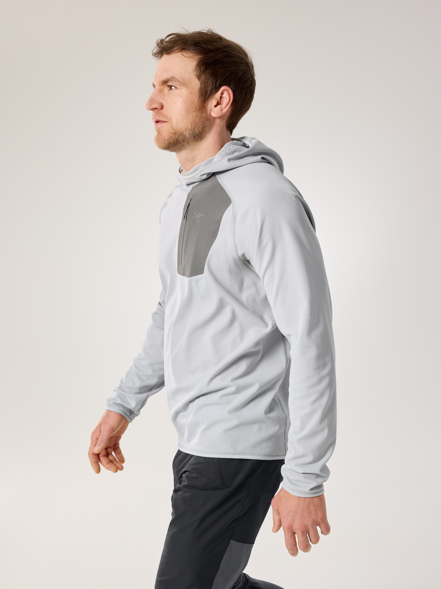 Delta Pullover Hoody Solitude/Void Side View