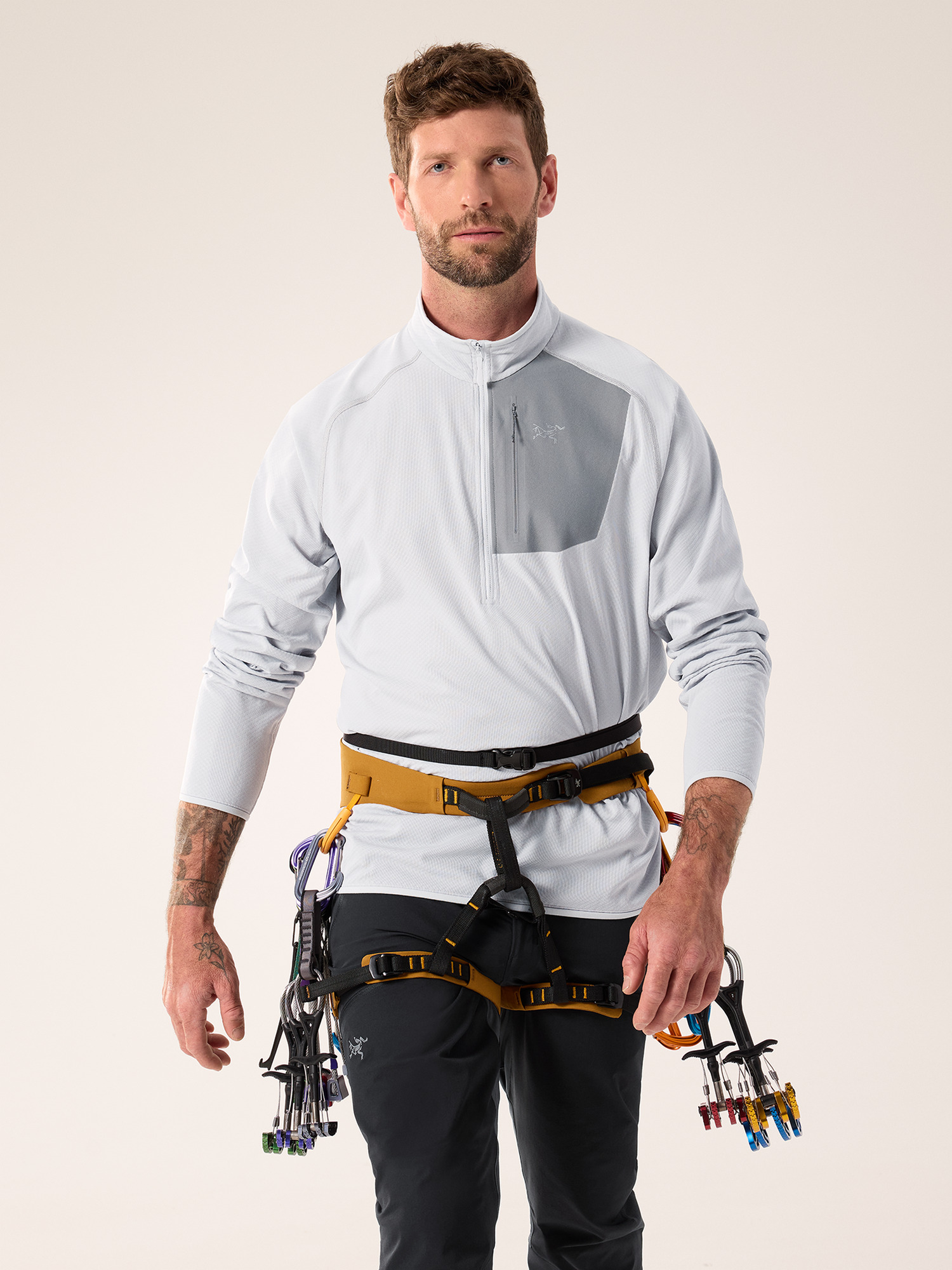 Ion Lightweight Chalk Bag Dynasty Back View