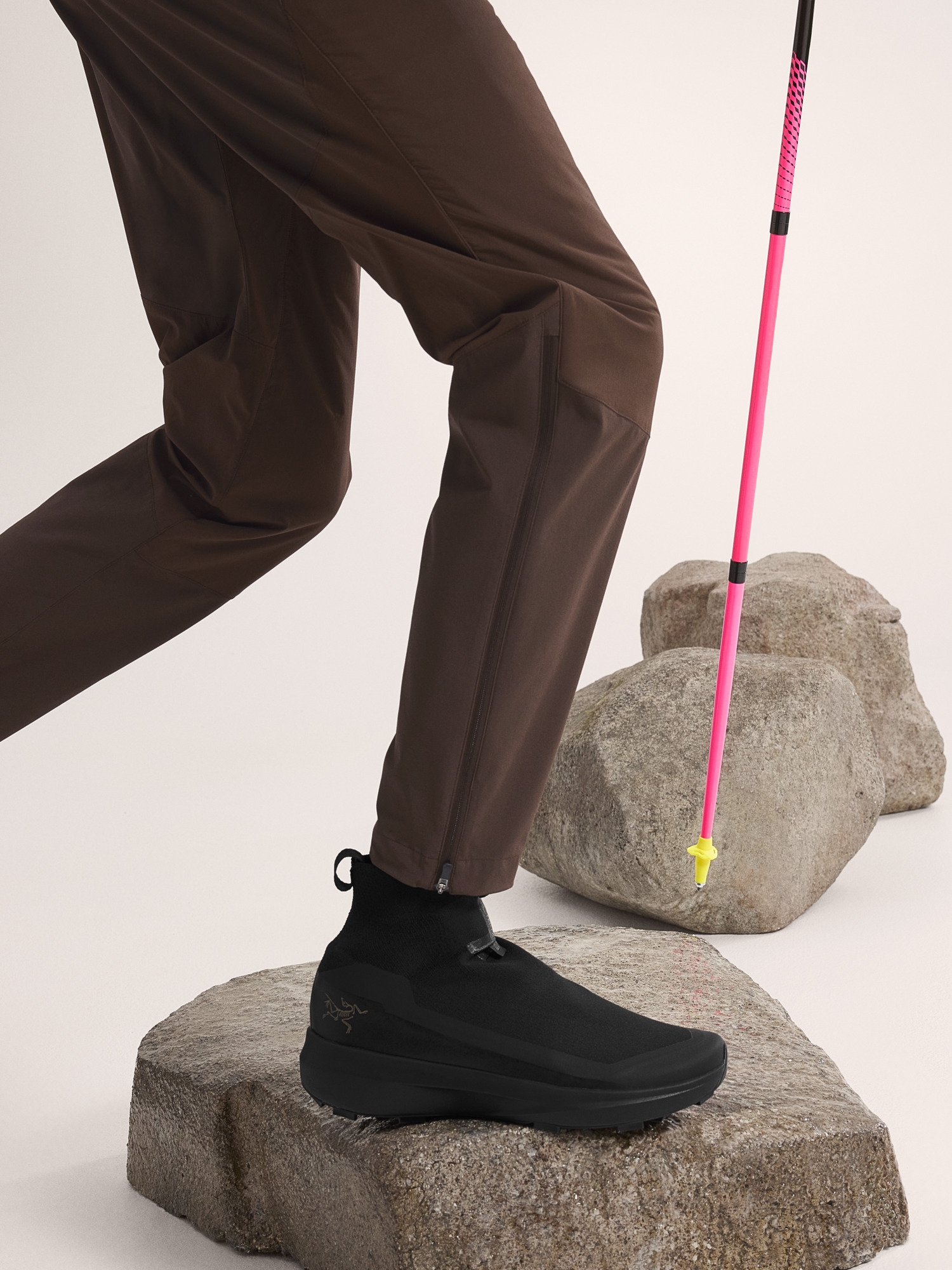 Norvan Insulated Pant Carob Detail 1