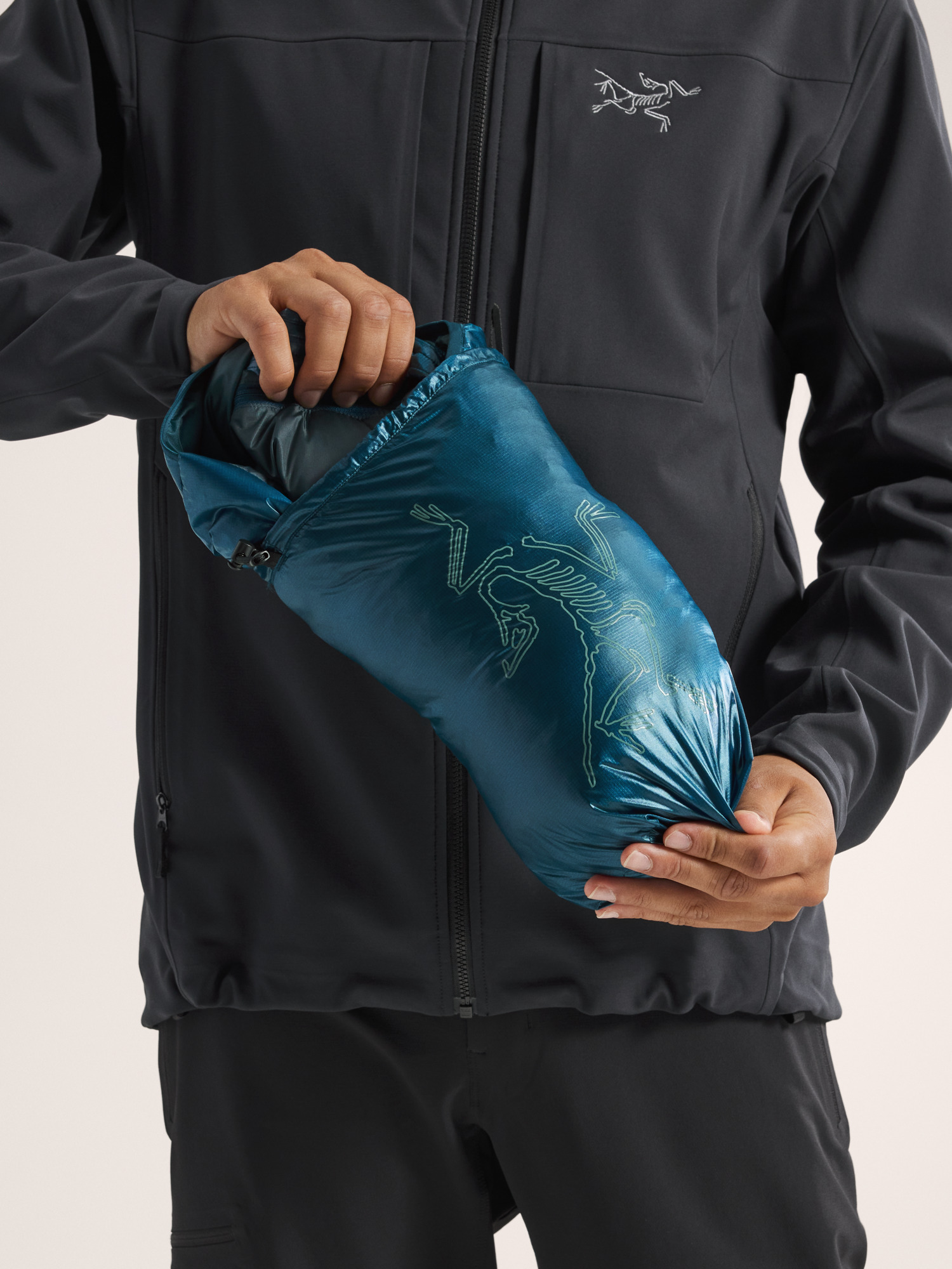 Cerium SV Vest Nightscape Packed