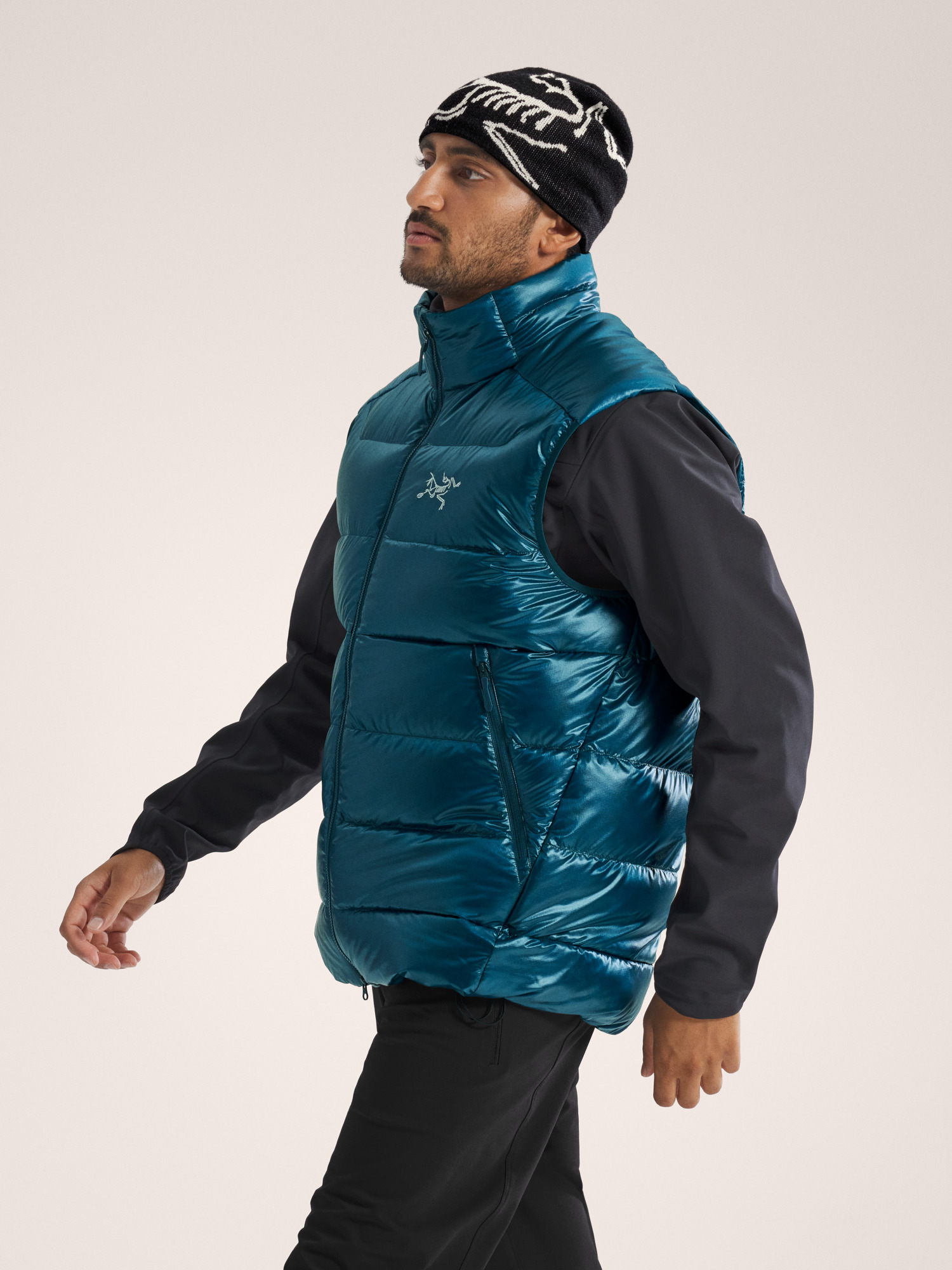 Cerium SV Vest Nightscape Side View
