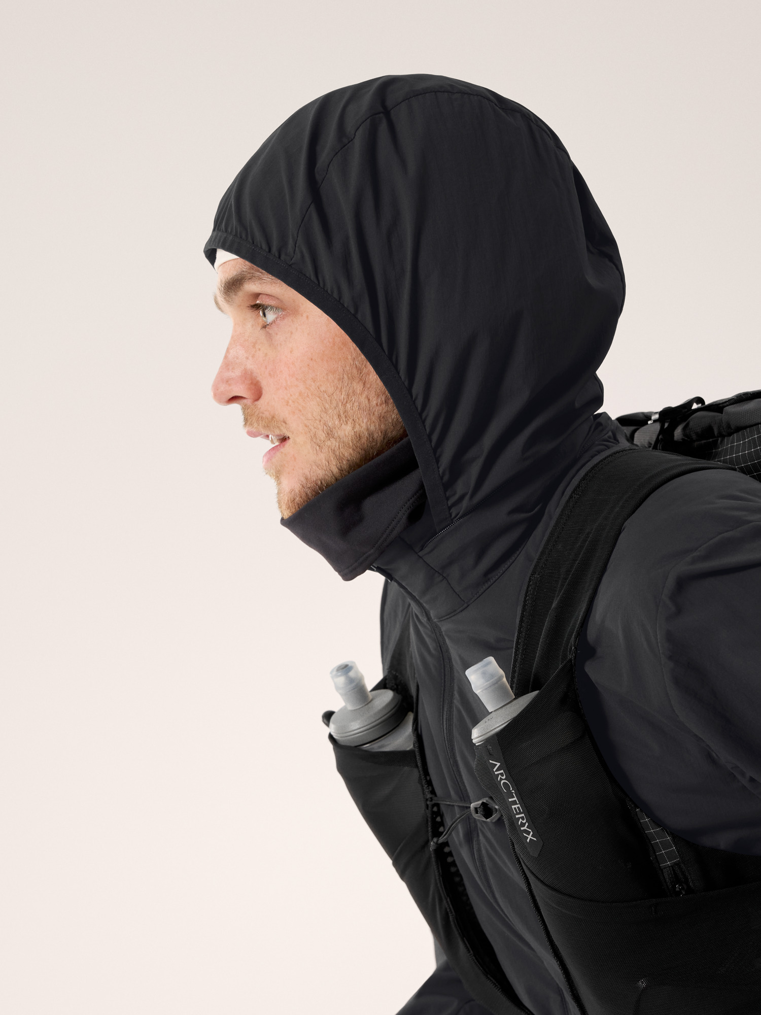 Norvan Insulated Hoody Black Hood