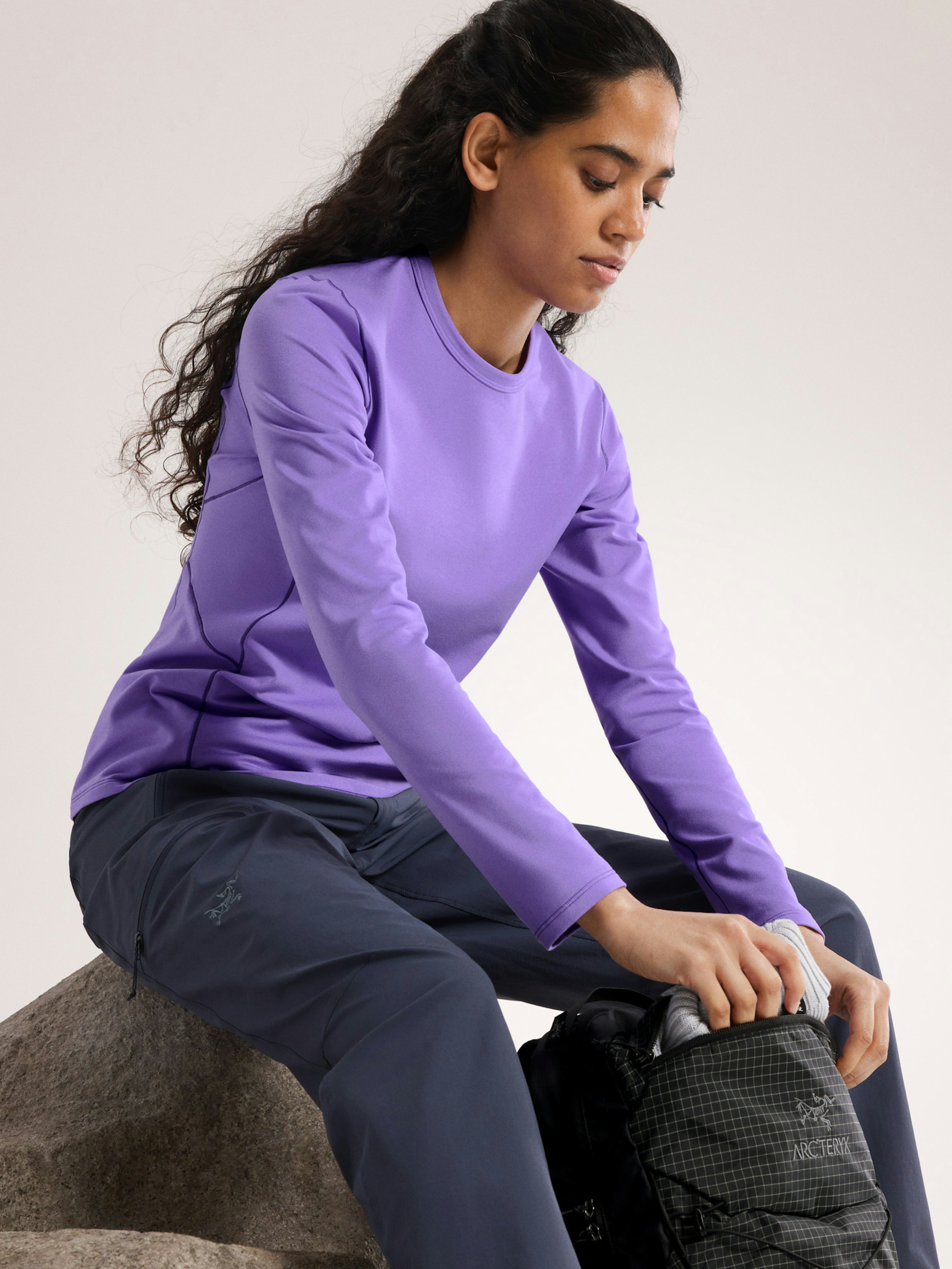 Rho Crew Neck LS Women's Aster Hover