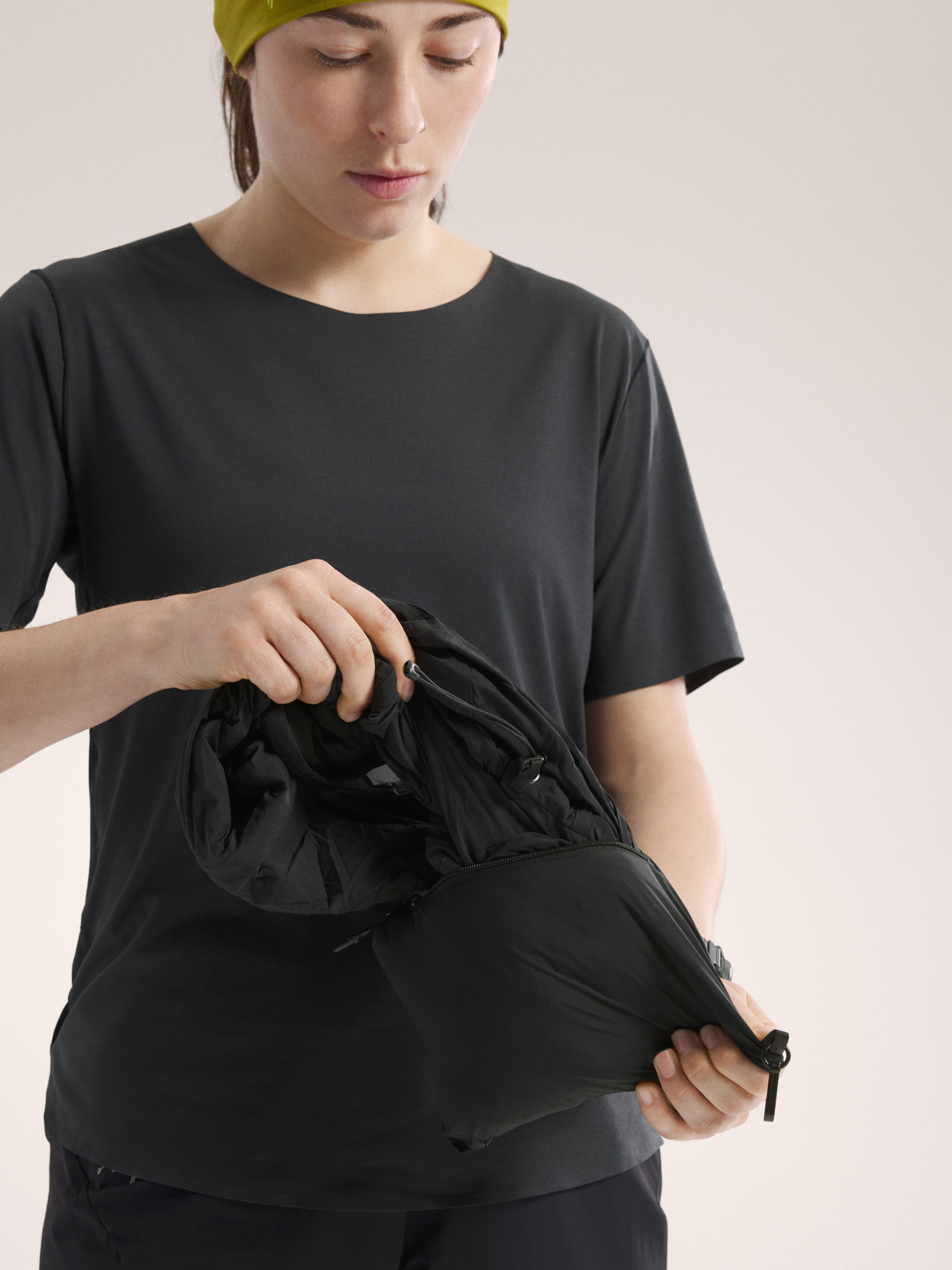 Norvan Insulated Hoody Women's Black Packed