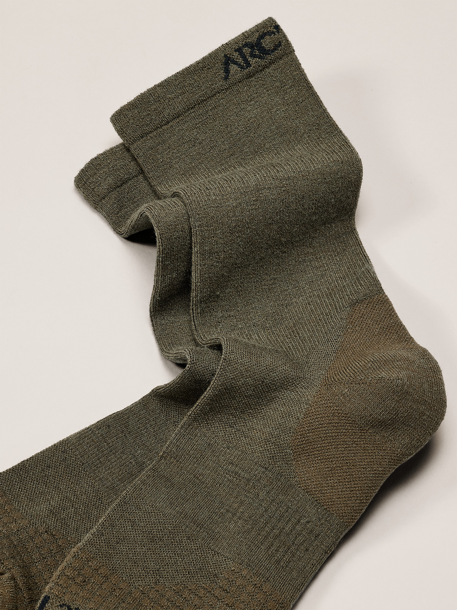 Merino Wool Mid Sock Tatsu Fabric Detail