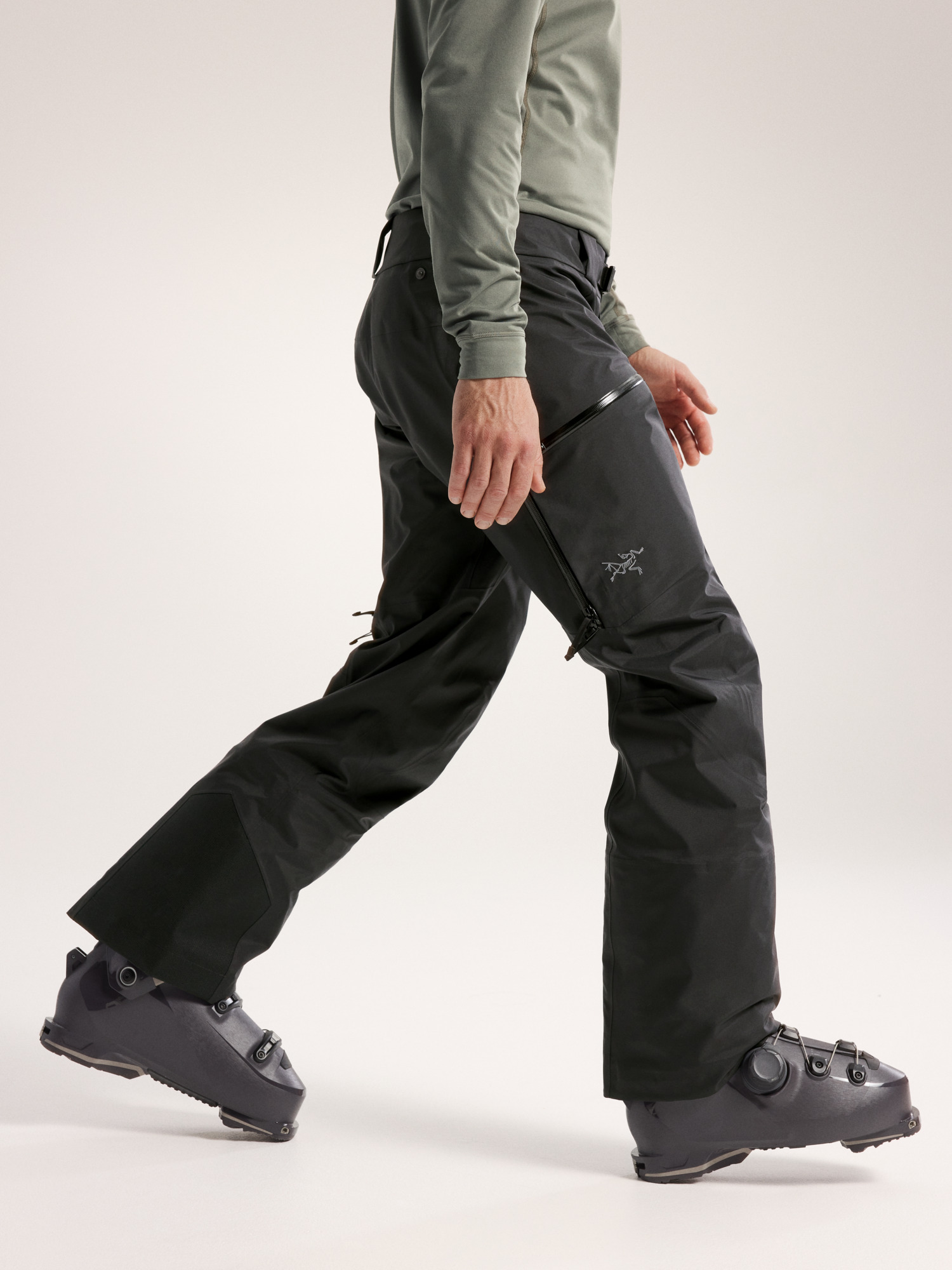 Sabre Pant Black Side View
