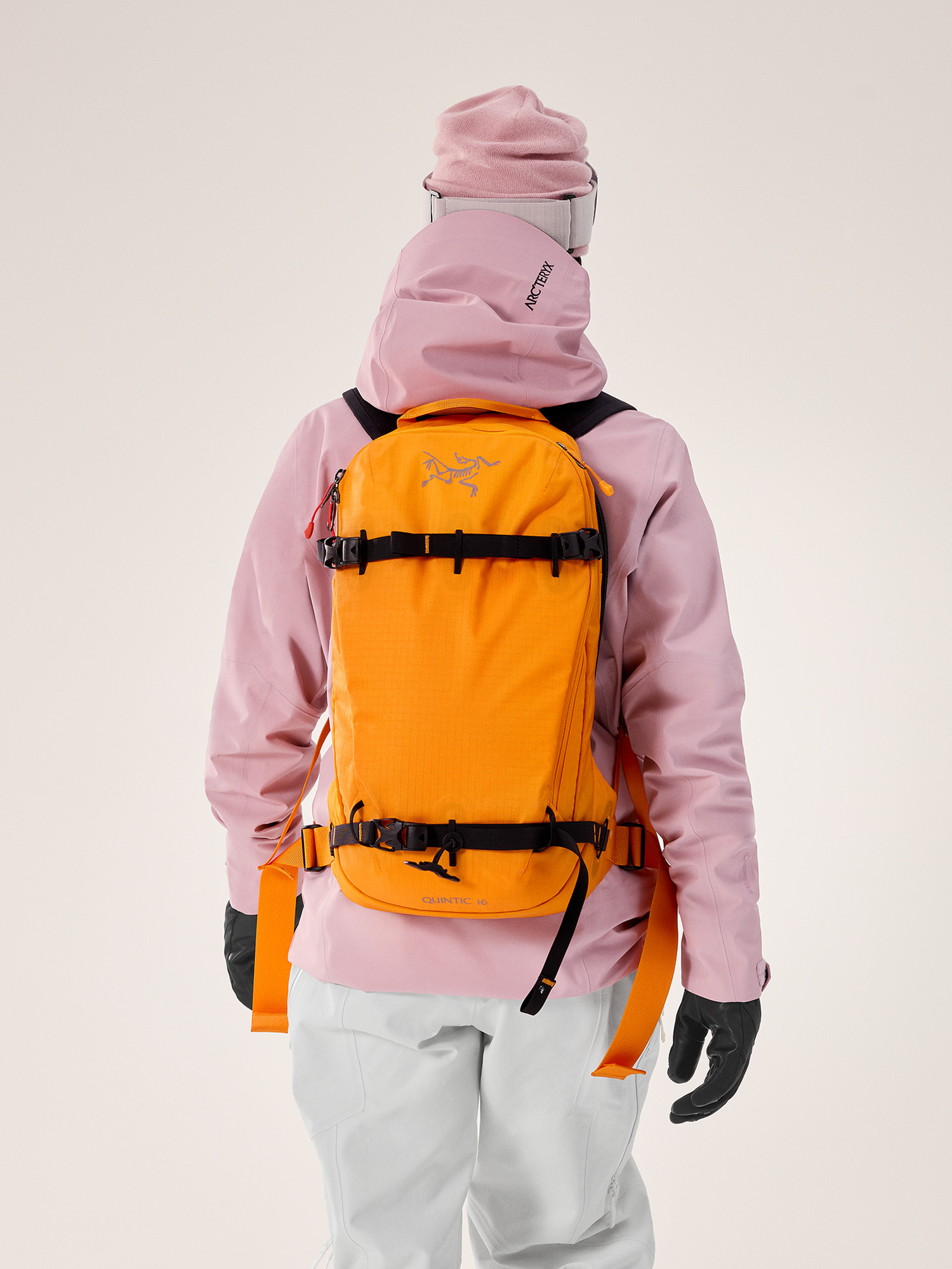 Quintic 16 Backpack Blaze Front View