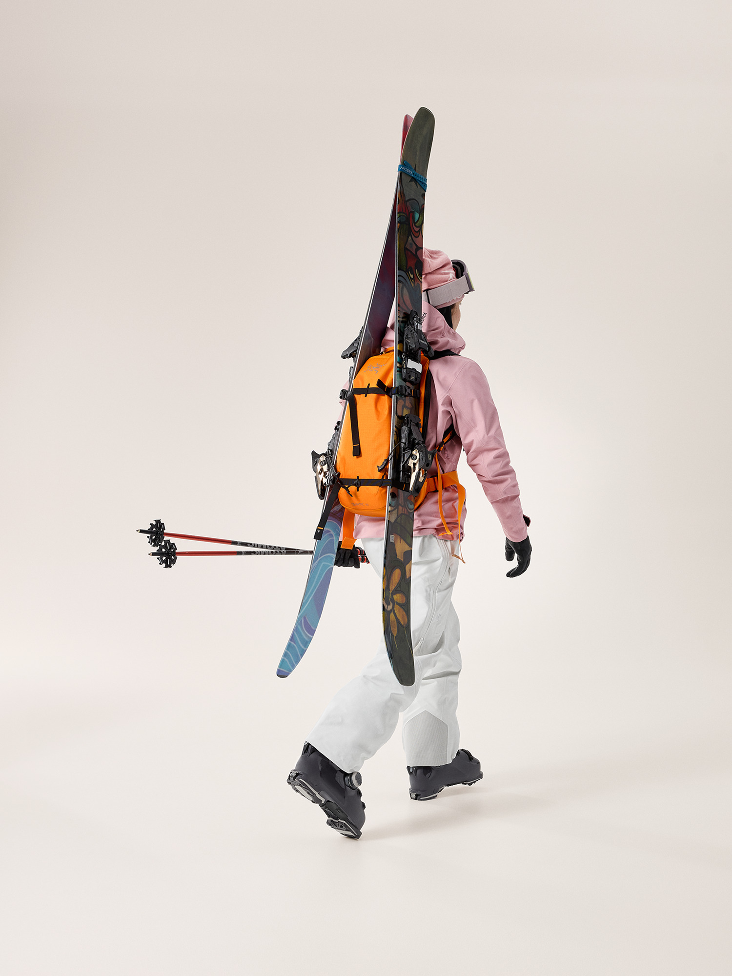 Quintic 16 Backpack Blaze Full Body