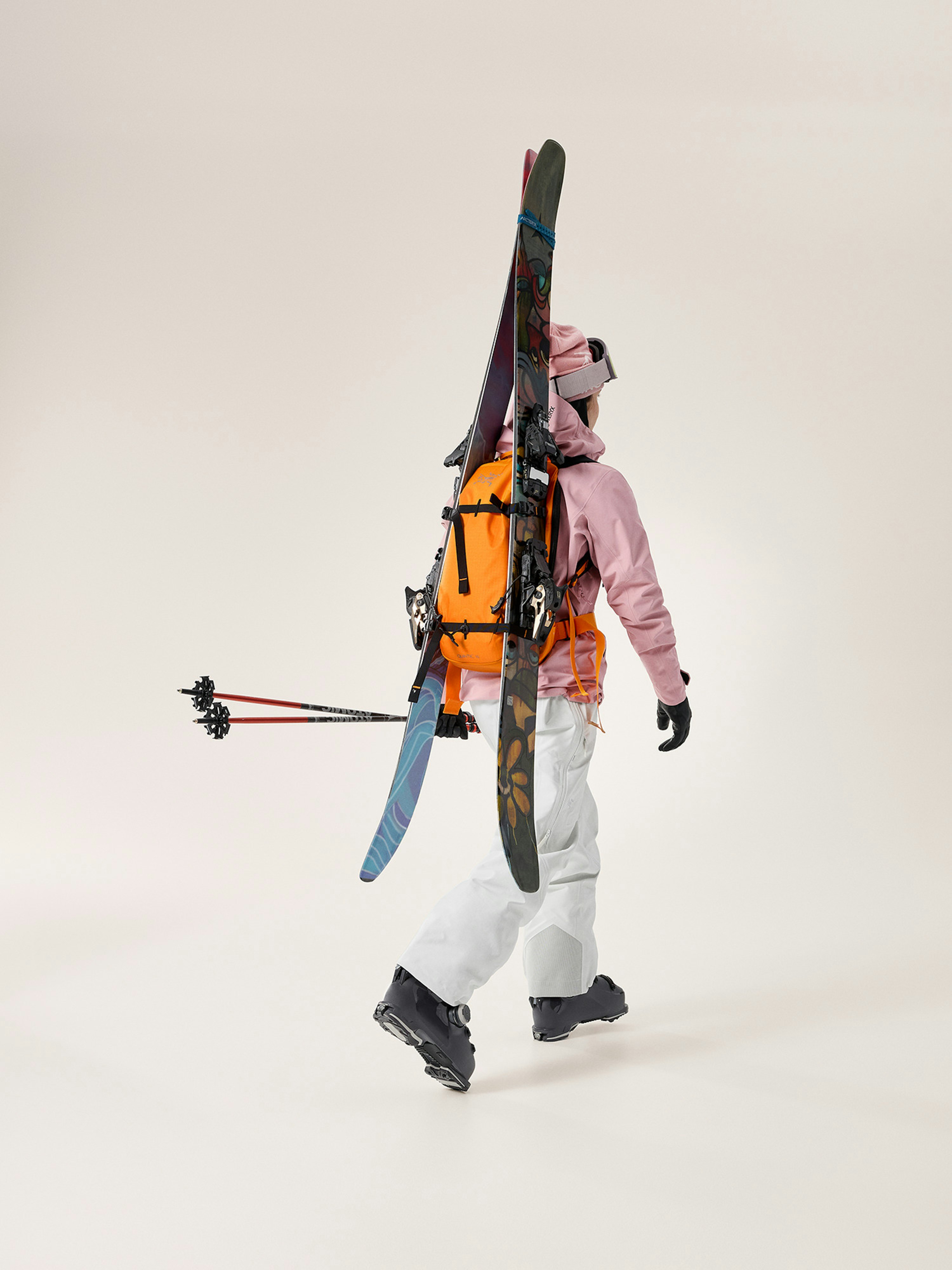 Quintic 16 Backpack Blaze Full Body