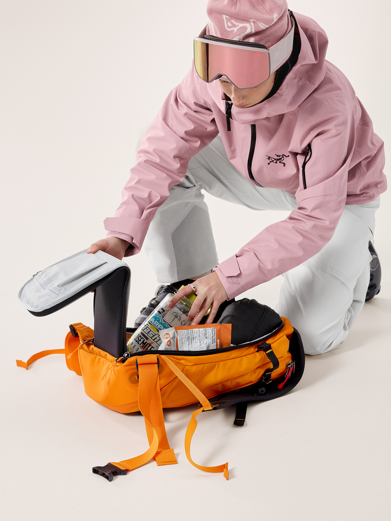 Quintic 16 Backpack Blaze Hover