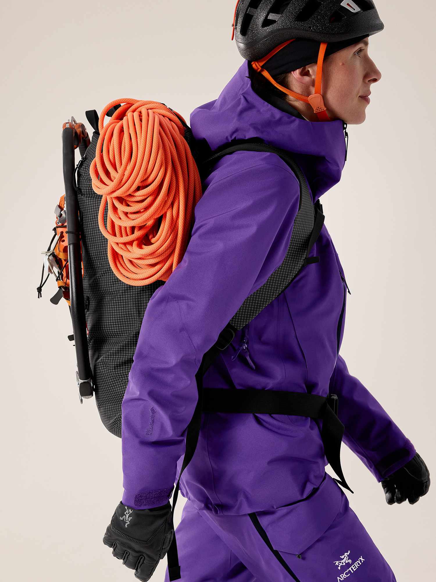 Alpha FL 20 Backpack Black Detail 1