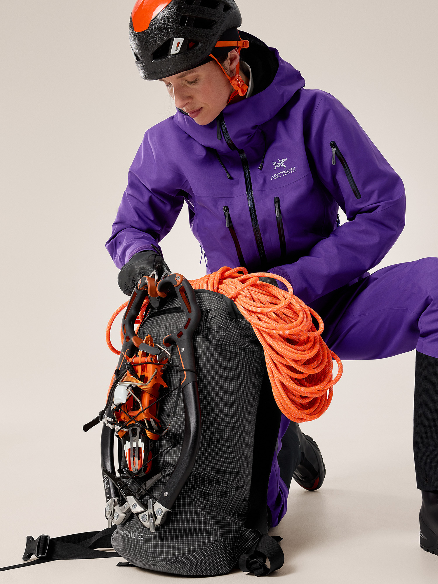 Alpha FL 20 Backpack Black Hover