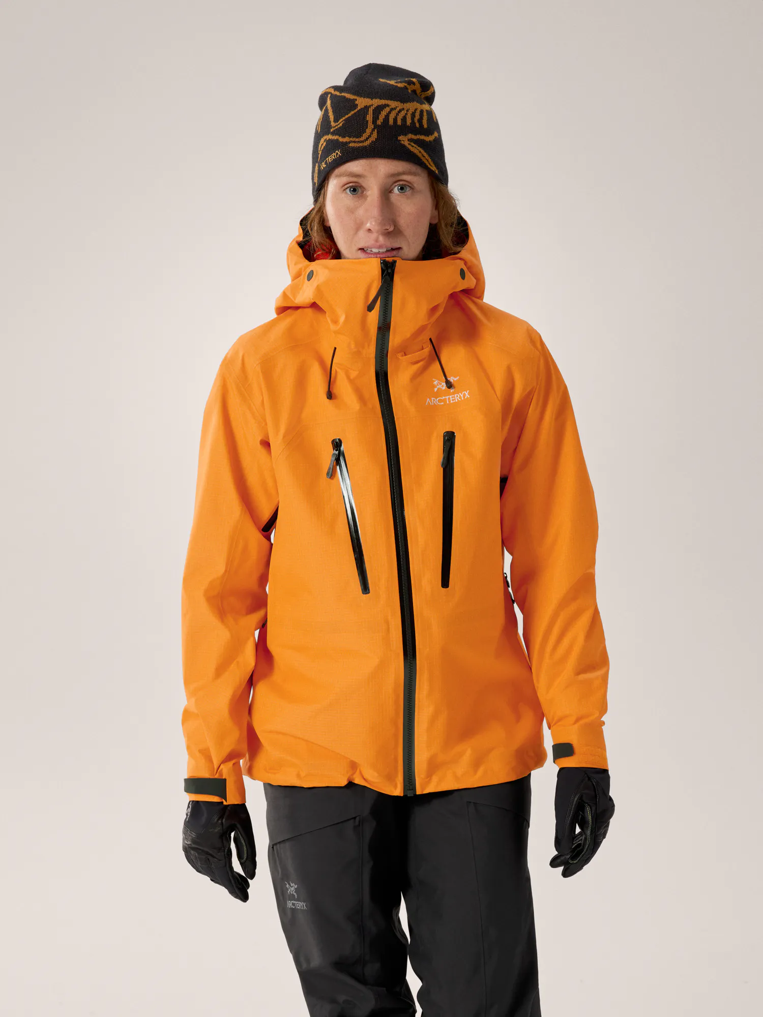 F25-X000009009-Alpine-Guide-