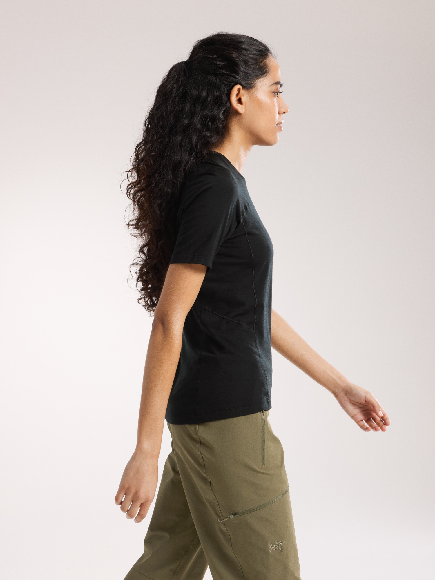Satoro SL Merino Wool Crew Neck SS Women's Black Side View