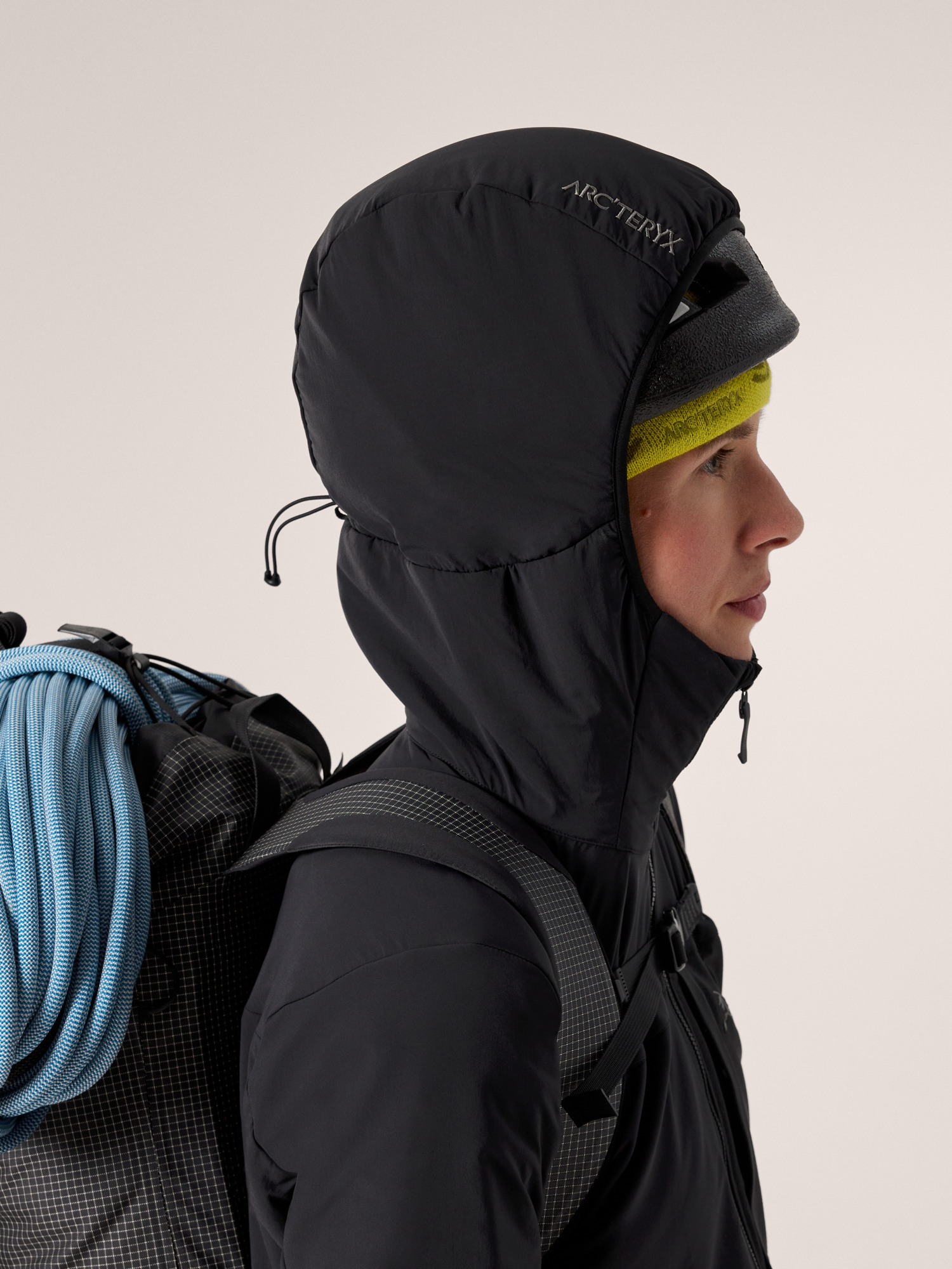 Proton Hoody Women's Black Hood