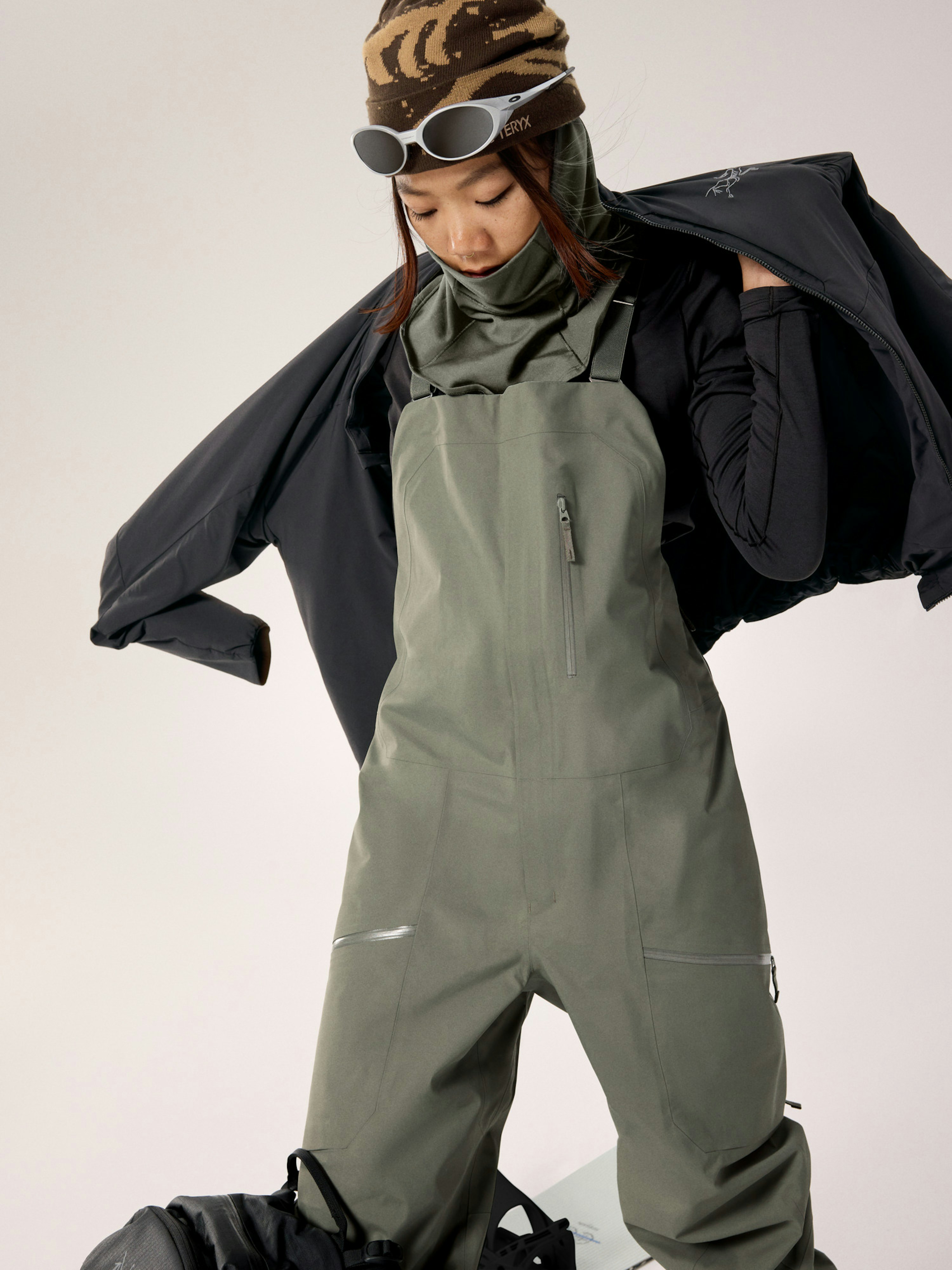 Sentinel Bib Pant Women's Forage Waist Detail