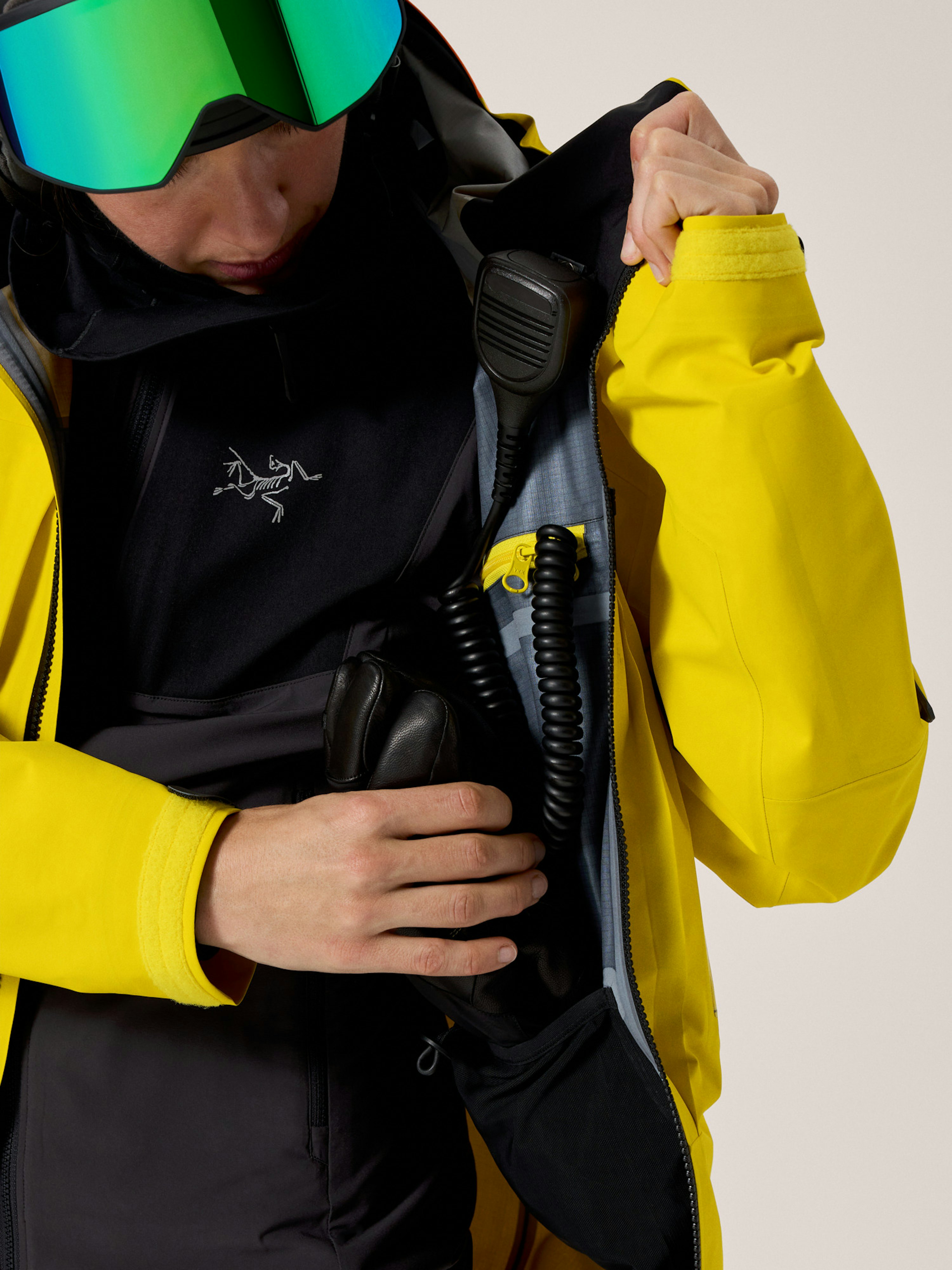 Ski Guide Jacket Women's Viper Yellow Detail 2