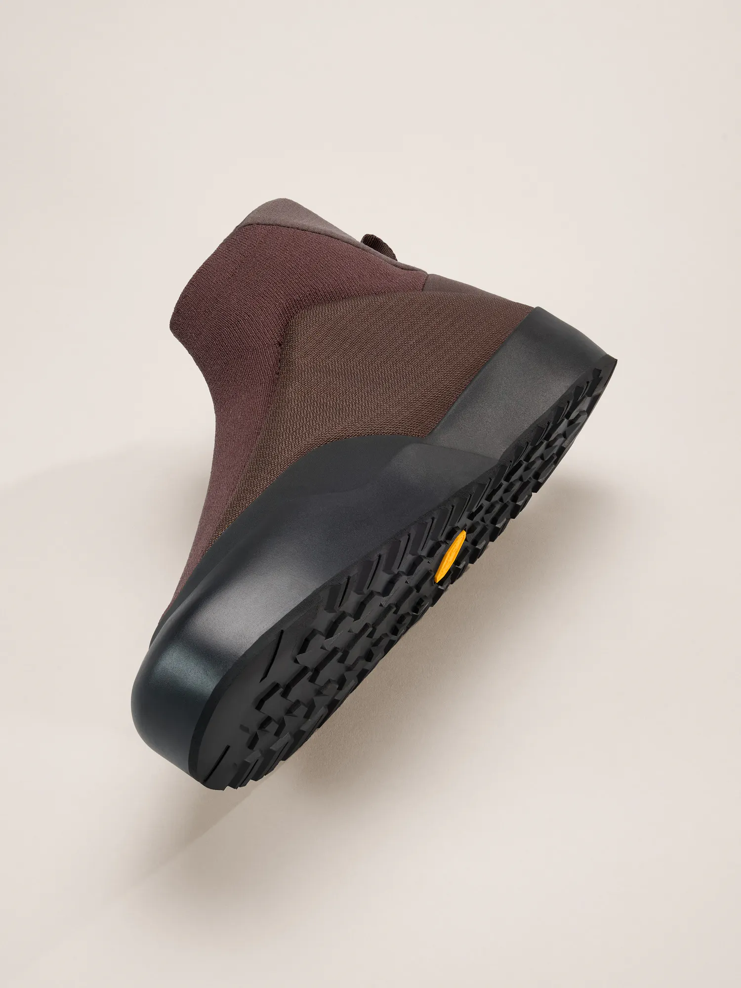 Kragg Insulated Shoe Men's | Arc'teryx Outlet